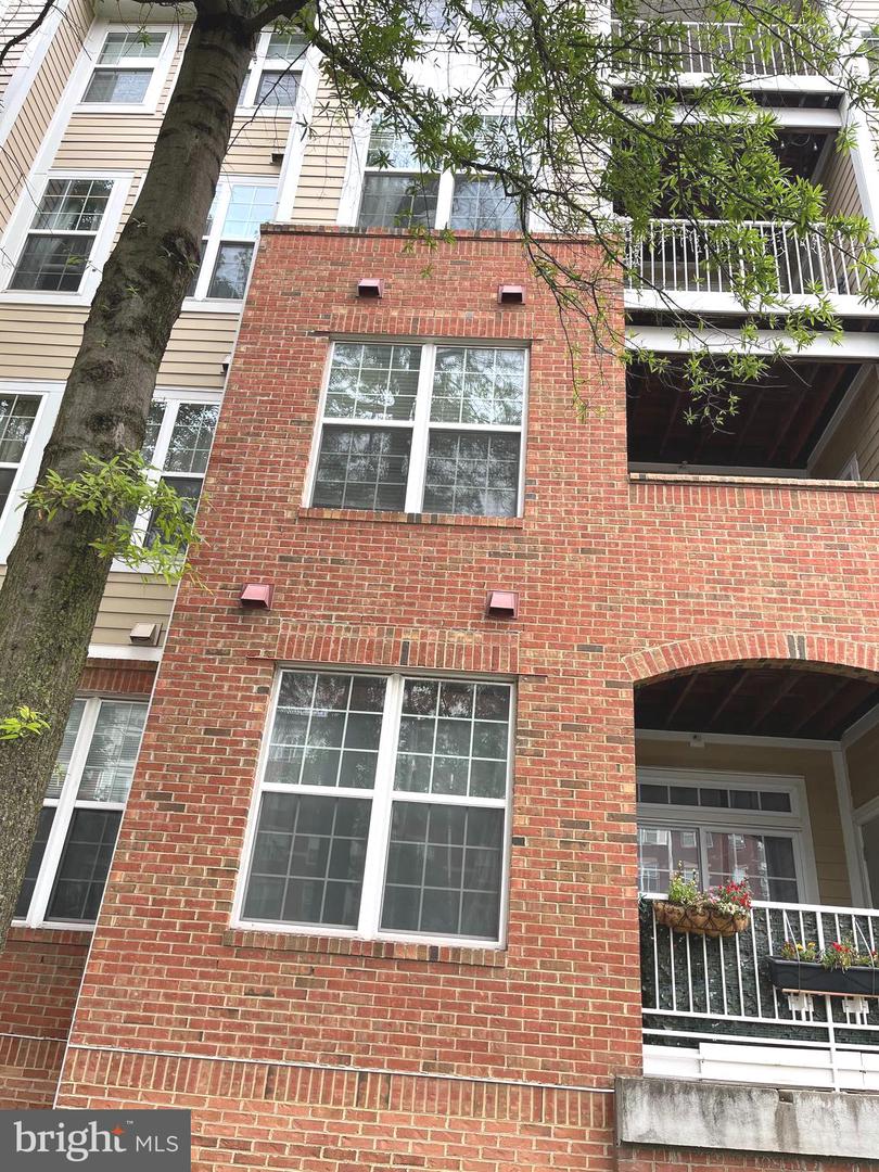 2720 BELLFOREST CT #201, VIENNA, Virginia 22180, 1 Bedroom Bedrooms, ,1 BathroomBathrooms,Residential,For sale,2720 BELLFOREST CT #201,VAFX2243982 MLS # VAFX2243982