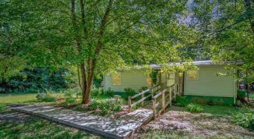 13500 SHANNON HILL RD, LOUISA, Virginia 23093, 3 Bedrooms Bedrooms, ,2 BathroomsBathrooms,Residential,13500 SHANNON HILL RD,VALA2008510 MLS # VALA2008510