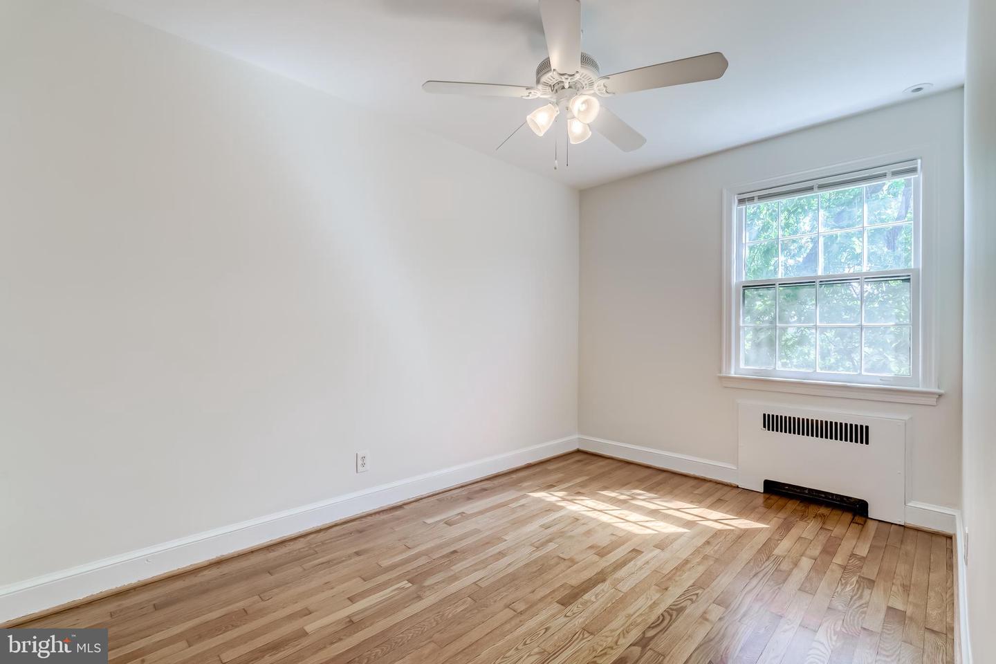 2217 39TH PL NW, WASHINGTON, District Of Columbia 20007, 4 Bedrooms Bedrooms, ,2 BathroomsBathrooms,Residential,For sale,2217 39TH PL NW,DCDC2206430 MLS # DCDC2206430
