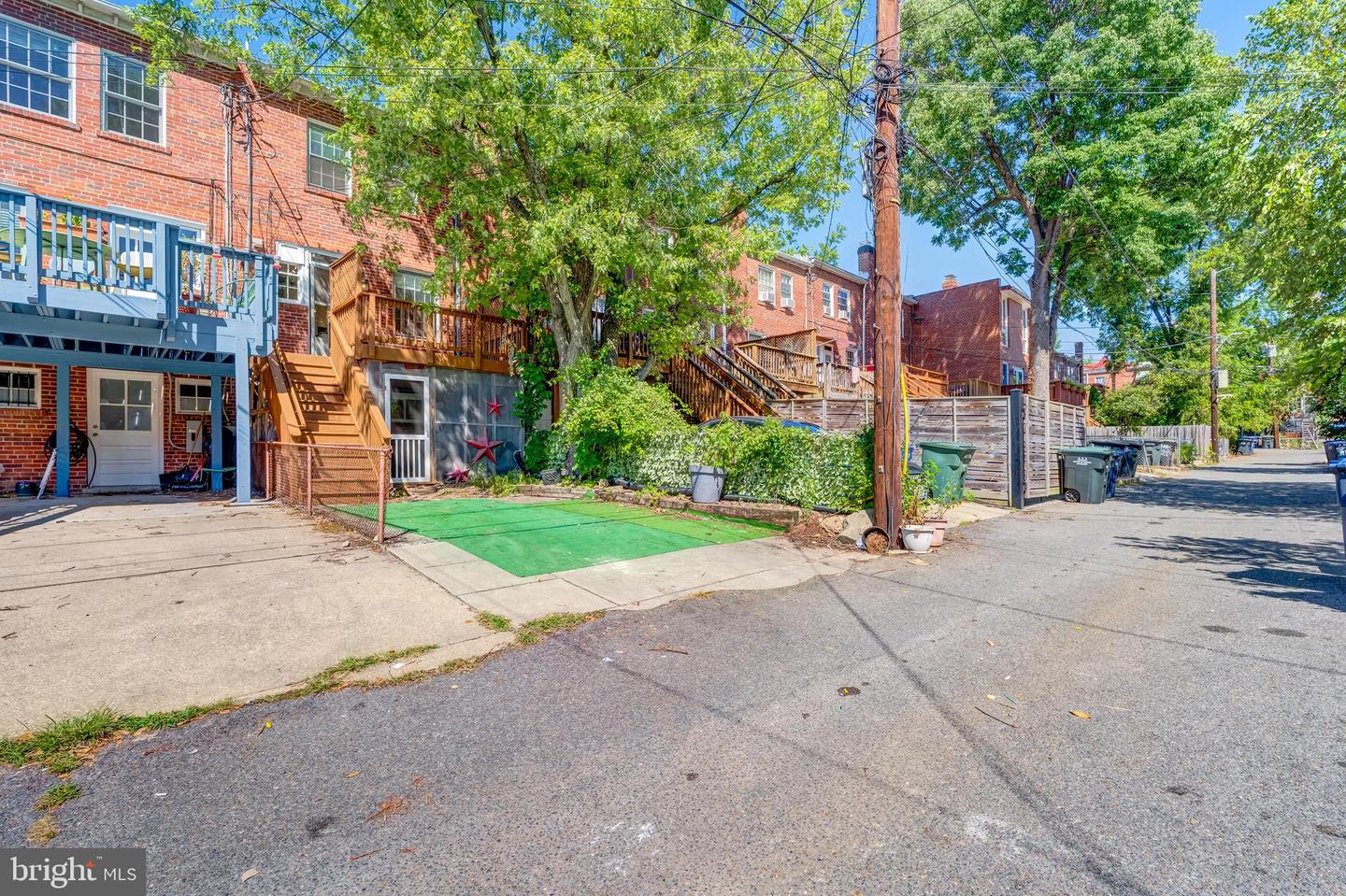2217 39TH PL NW, WASHINGTON, District Of Columbia 20007, 4 Bedrooms Bedrooms, ,2 BathroomsBathrooms,Residential,For sale,2217 39TH PL NW,DCDC2206430 MLS # DCDC2206430