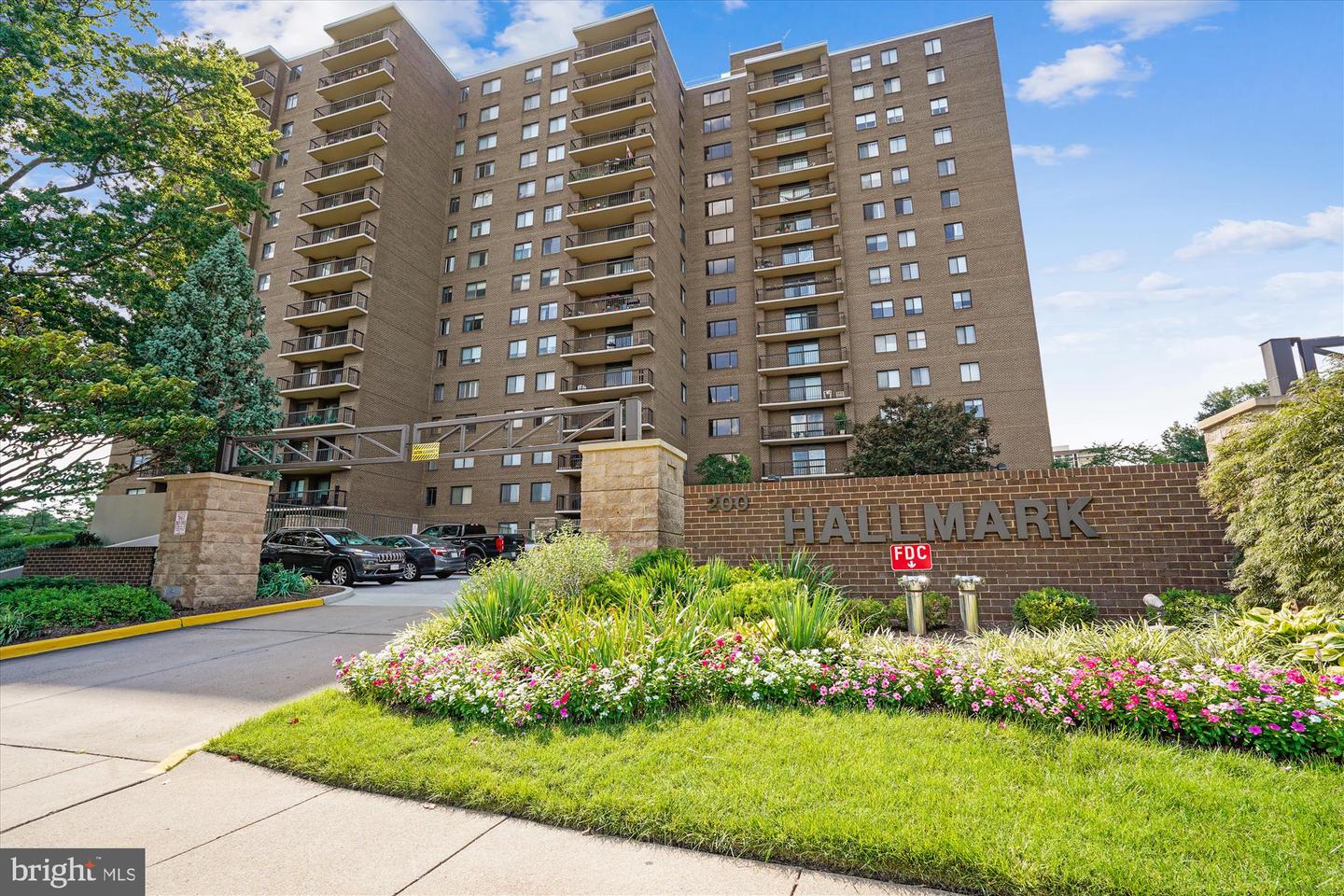 200 N PICKETT ST #108, ALEXANDRIA, Virginia 22304, 2 Bedrooms Bedrooms, ,2 BathroomsBathrooms,Residential,For sale,200 N PICKETT ST #108,VAAX2047004 MLS # VAAX2047004