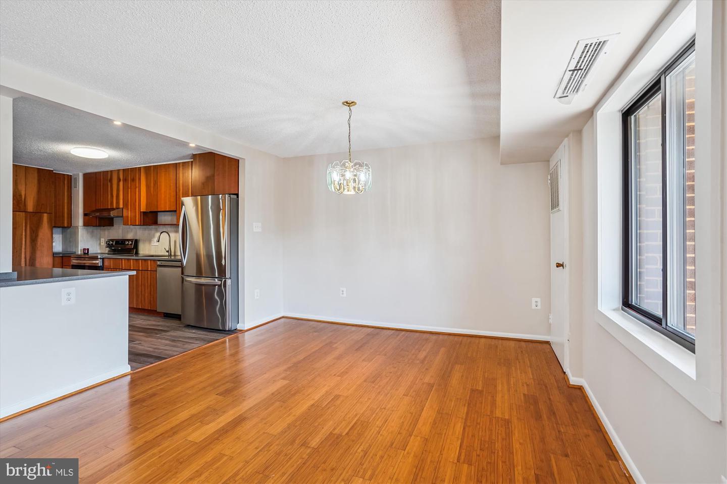 200 N PICKETT ST #108, ALEXANDRIA, Virginia 22304, 2 Bedrooms Bedrooms, ,2 BathroomsBathrooms,Residential,For sale,200 N PICKETT ST #108,VAAX2047004 MLS # VAAX2047004