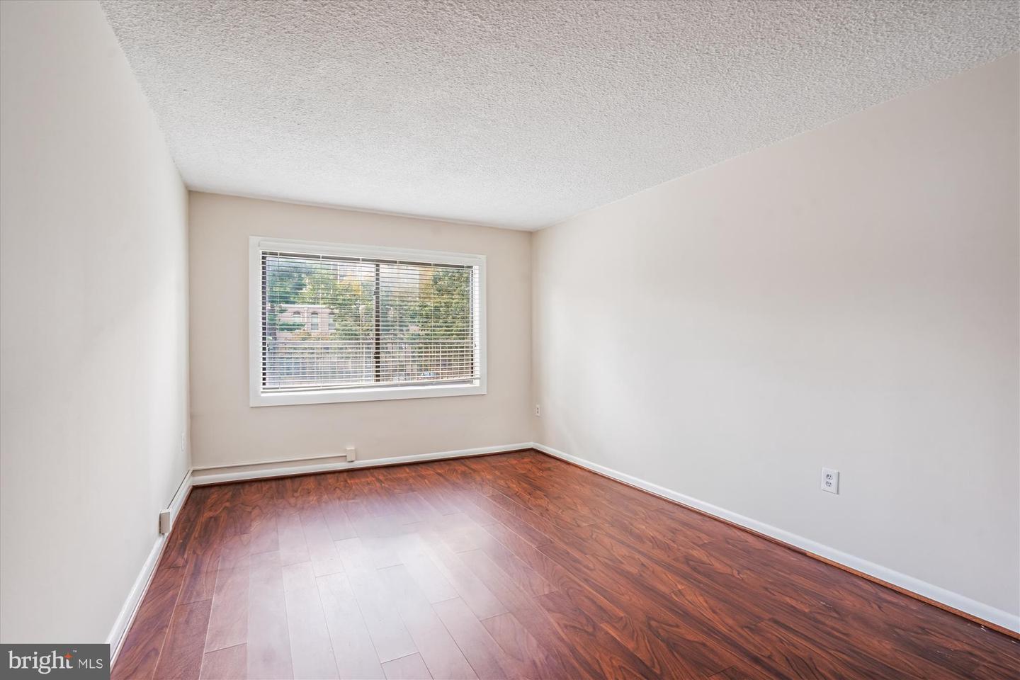 200 N PICKETT ST #108, ALEXANDRIA, Virginia 22304, 2 Bedrooms Bedrooms, ,2 BathroomsBathrooms,Residential,For sale,200 N PICKETT ST #108,VAAX2047004 MLS # VAAX2047004