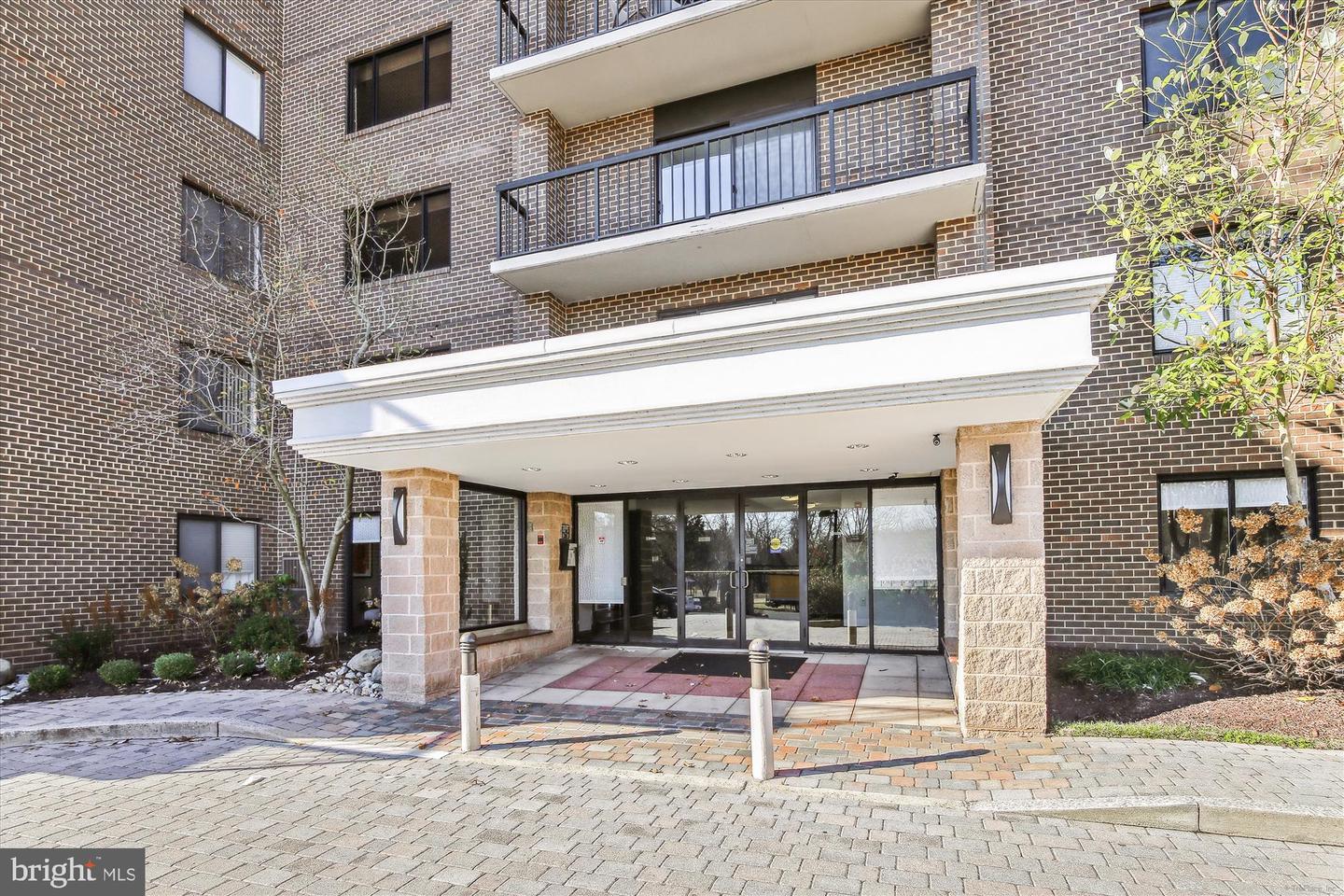 200 N PICKETT ST #108, ALEXANDRIA, Virginia 22304, 2 Bedrooms Bedrooms, ,2 BathroomsBathrooms,Residential,For sale,200 N PICKETT ST #108,VAAX2047004 MLS # VAAX2047004