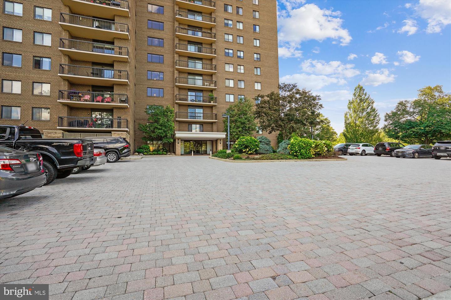 200 N PICKETT ST #108, ALEXANDRIA, Virginia 22304, 2 Bedrooms Bedrooms, ,2 BathroomsBathrooms,Residential,For sale,200 N PICKETT ST #108,VAAX2047004 MLS # VAAX2047004