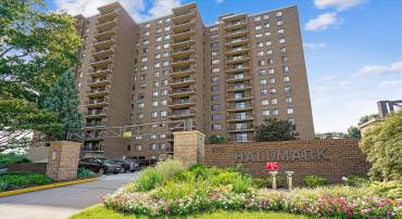 200 N PICKETT ST #108, ALEXANDRIA, Virginia 22304, 2 Bedrooms Bedrooms, ,2 BathroomsBathrooms,Residential,For sale,200 N PICKETT ST #108,VAAX2047004 MLS # VAAX2047004