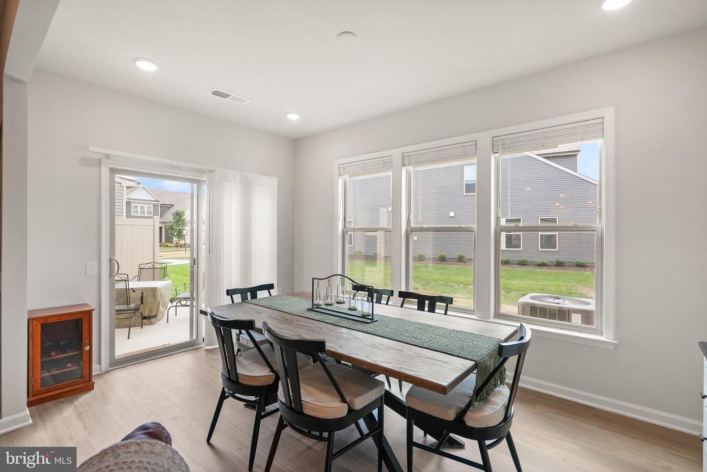 15524 MARIGOLD FALLS LN, HAYMARKET, Virginia 20169, 3 Bedrooms Bedrooms, ,3 BathroomsBathrooms,Residential,For sale,15524 MARIGOLD FALLS LN,VAPW2098518 MLS # VAPW2098518