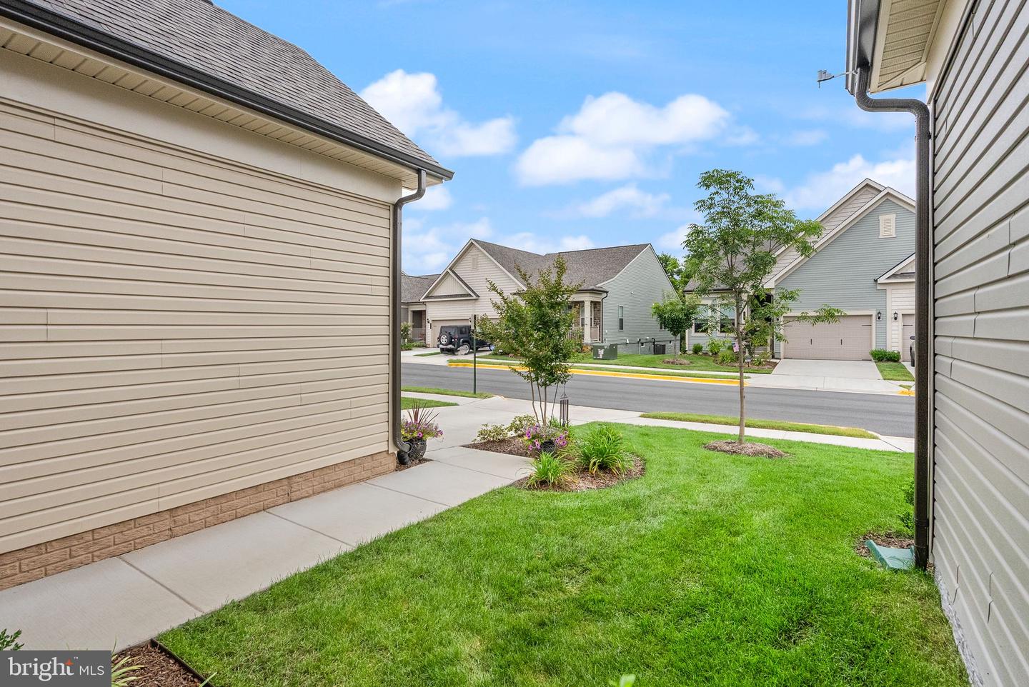 15524 MARIGOLD FALLS LN, HAYMARKET, Virginia 20169, 3 Bedrooms Bedrooms, ,3 BathroomsBathrooms,Residential,For sale,15524 MARIGOLD FALLS LN,VAPW2098518 MLS # VAPW2098518