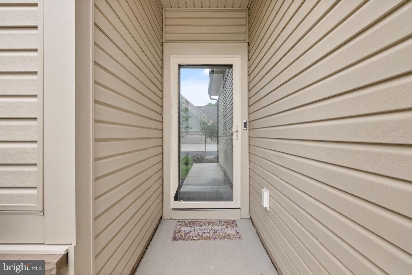 15524 MARIGOLD FALLS LN, HAYMARKET, Virginia 20169, 3 Bedrooms Bedrooms, ,3 BathroomsBathrooms,Residential,For sale,15524 MARIGOLD FALLS LN,VAPW2098518 MLS # VAPW2098518