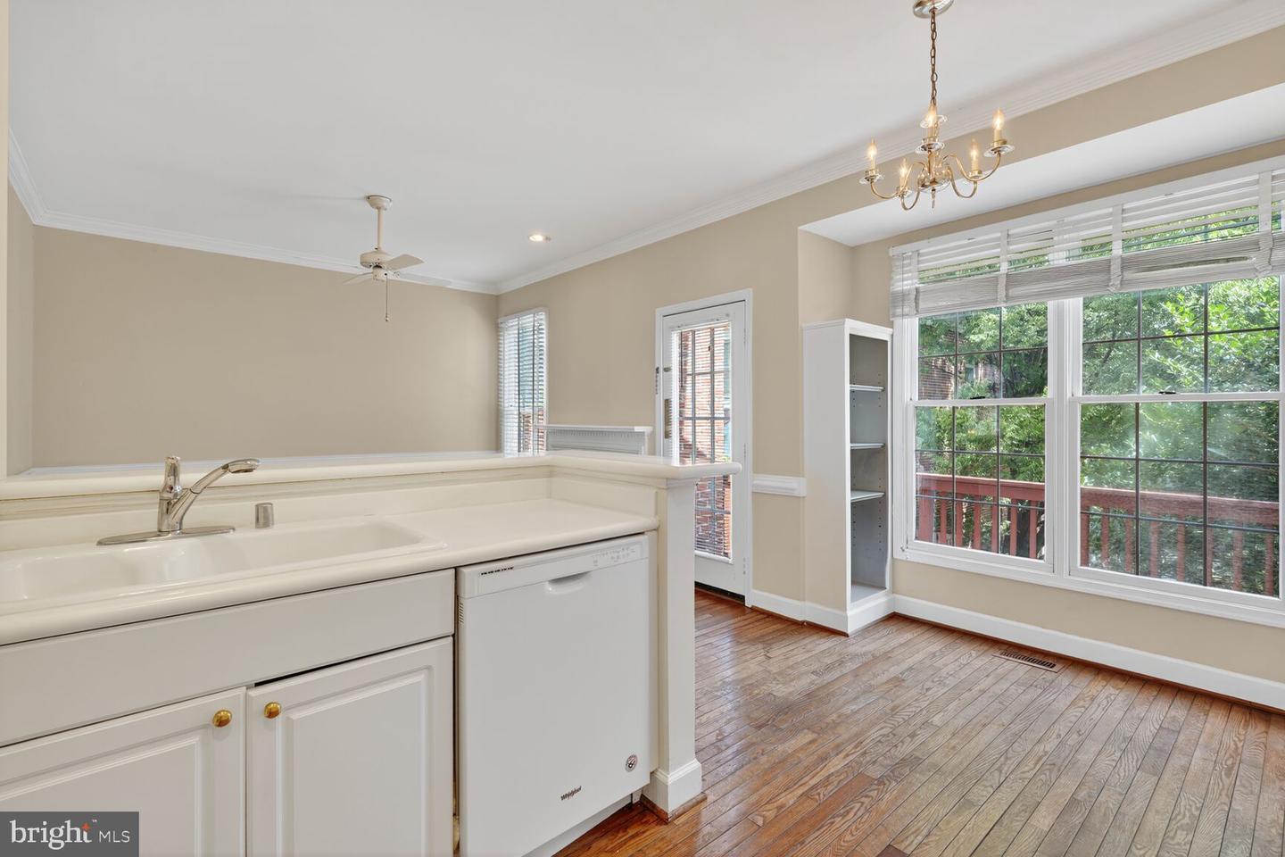 4627 KNIGHT PL, ALEXANDRIA, Virginia 22311, 3 Bedrooms Bedrooms, ,2 BathroomsBathrooms,Residential,For sale,4627 KNIGHT PL,VAAX2047208 MLS # VAAX2047208