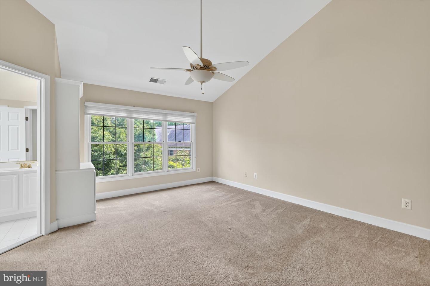 4627 KNIGHT PL, ALEXANDRIA, Virginia 22311, 3 Bedrooms Bedrooms, ,2 BathroomsBathrooms,Residential,For sale,4627 KNIGHT PL,VAAX2047208 MLS # VAAX2047208