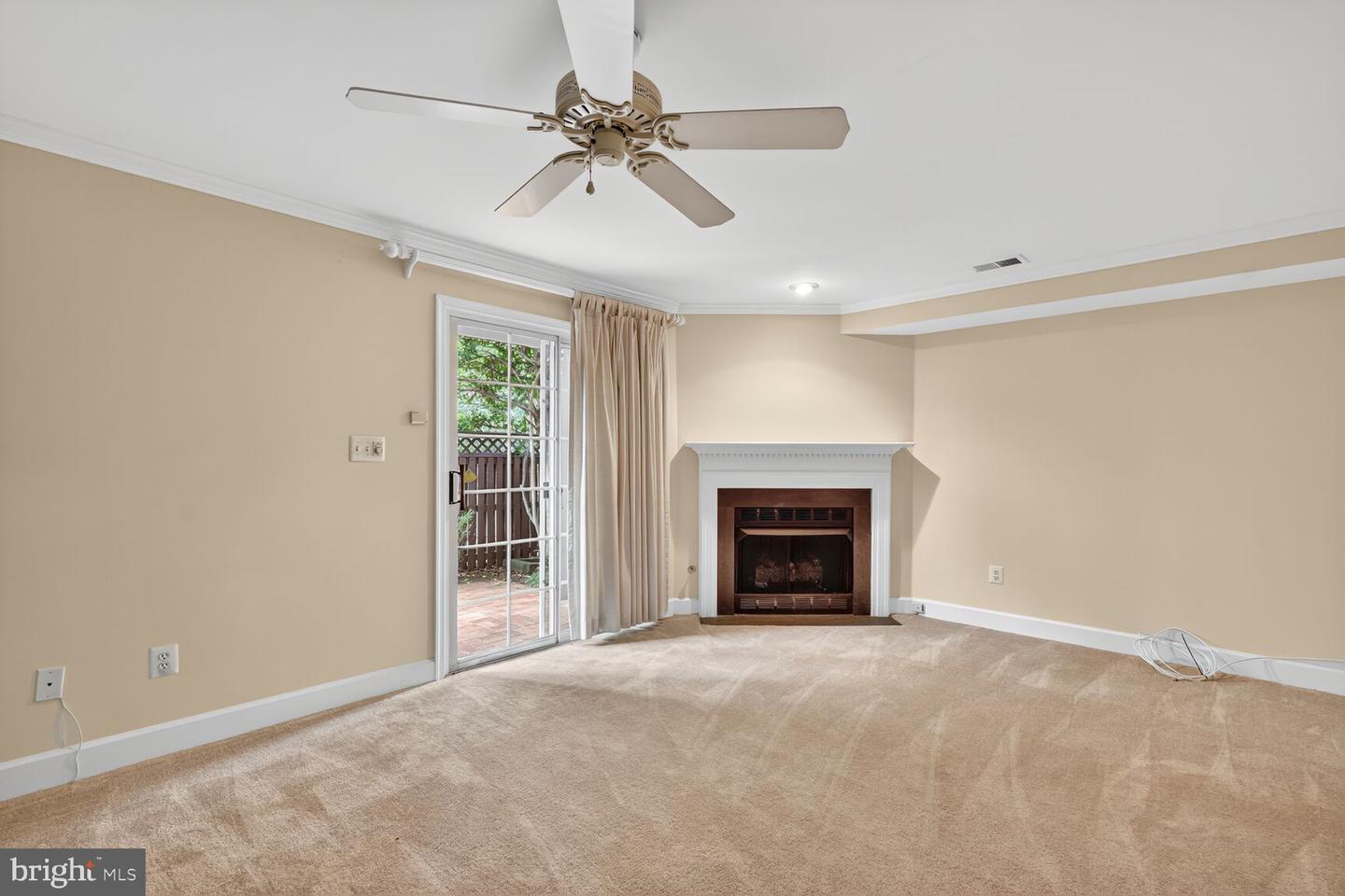 4627 KNIGHT PL, ALEXANDRIA, Virginia 22311, 3 Bedrooms Bedrooms, ,2 BathroomsBathrooms,Residential,For sale,4627 KNIGHT PL,VAAX2047208 MLS # VAAX2047208