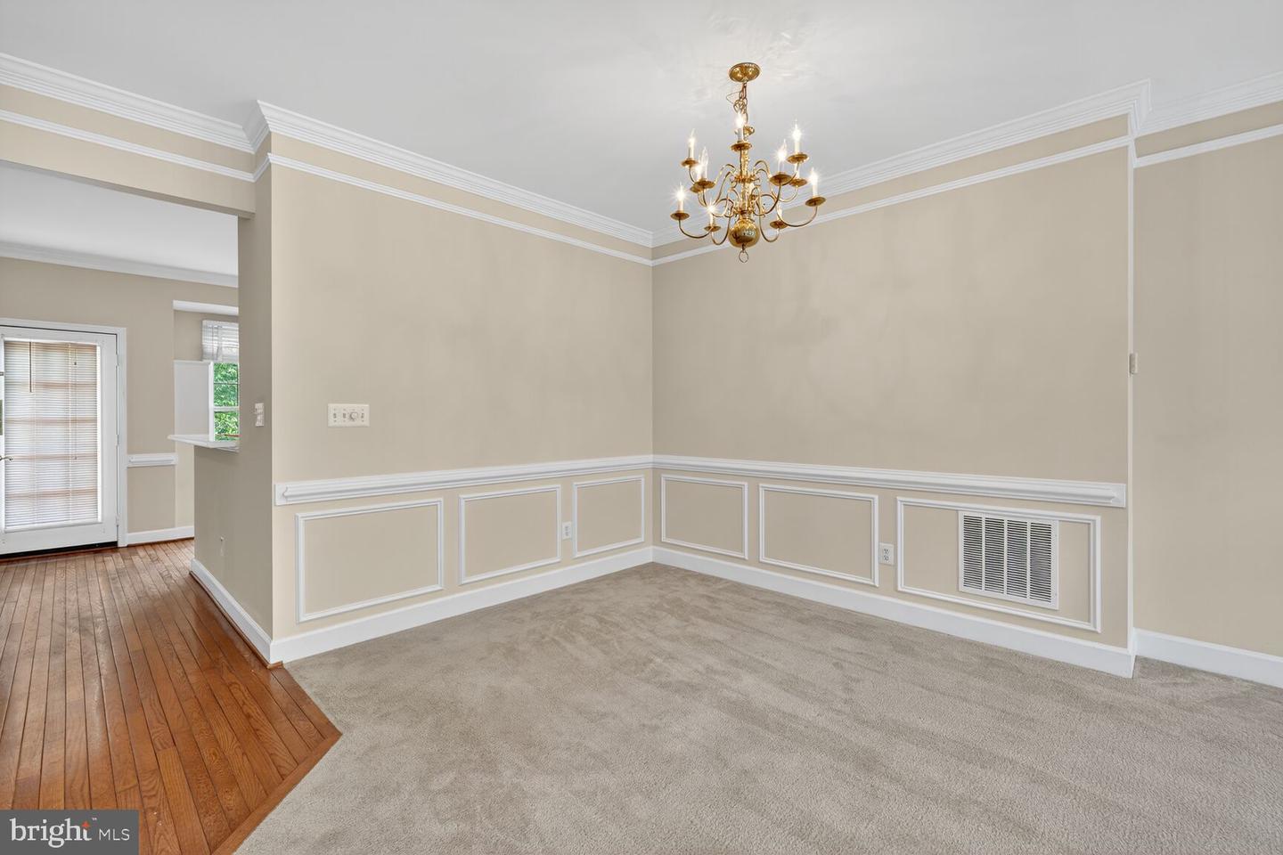 4627 KNIGHT PL, ALEXANDRIA, Virginia 22311, 3 Bedrooms Bedrooms, ,2 BathroomsBathrooms,Residential,For sale,4627 KNIGHT PL,VAAX2047208 MLS # VAAX2047208