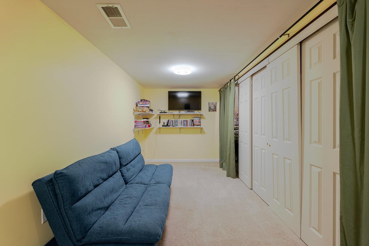240 RED FOX CT, MCGAHEYSVILLE, Virginia 22840, 3 Bedrooms Bedrooms, ,2 BathroomsBathrooms,Residential,240 RED FOX CT,668434 MLS # 668434