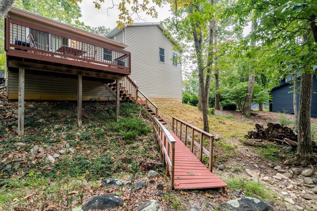 240 RED FOX CT, MCGAHEYSVILLE, Virginia 22840, 3 Bedrooms Bedrooms, ,2 BathroomsBathrooms,Residential,240 RED FOX CT,668434 MLS # 668434