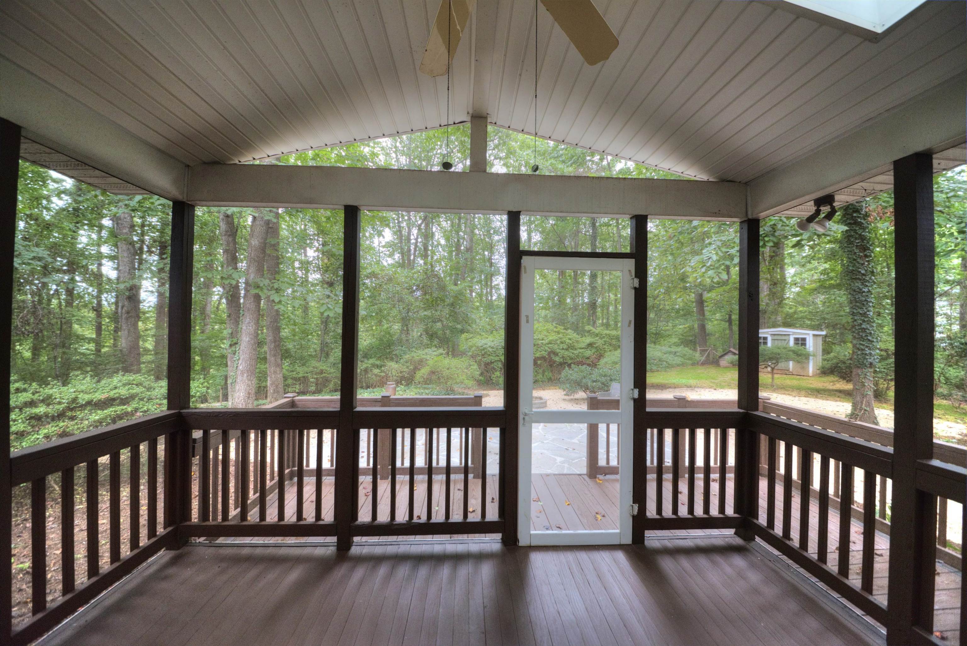 5547 BROOKWOOD RD, CROZET, Virginia 22932, 4 Bedrooms Bedrooms, ,1 BathroomBathrooms,Residential,5547 BROOKWOOD RD,668437 MLS # 668437