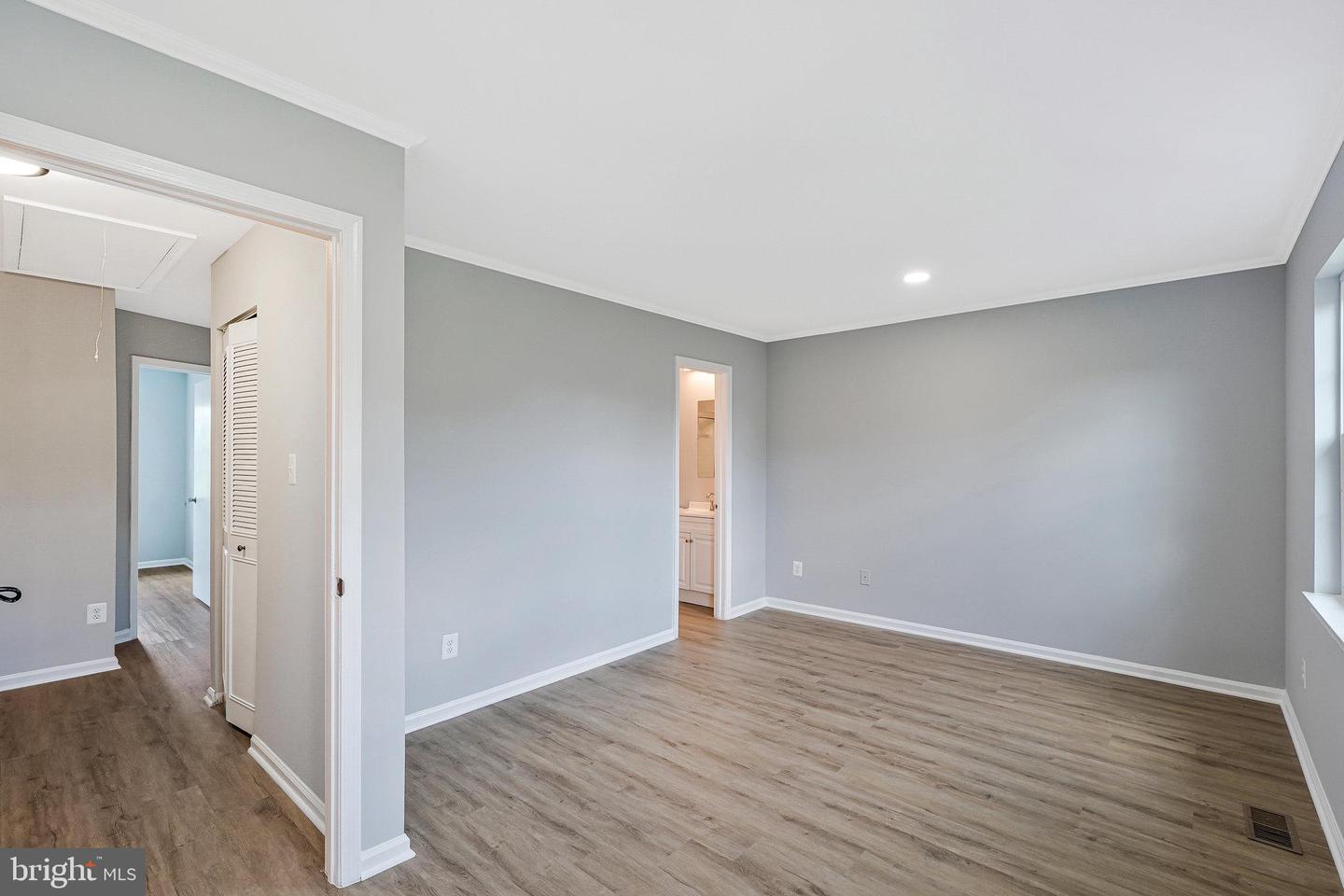 4158 PLEASANT MEADOW CT #108D, CHANTILLY, Virginia 20151, 3 Bedrooms Bedrooms, ,2 BathroomsBathrooms,Residential,For sale,4158 PLEASANT MEADOW CT #108D,VAFX2255784 MLS # VAFX2255784