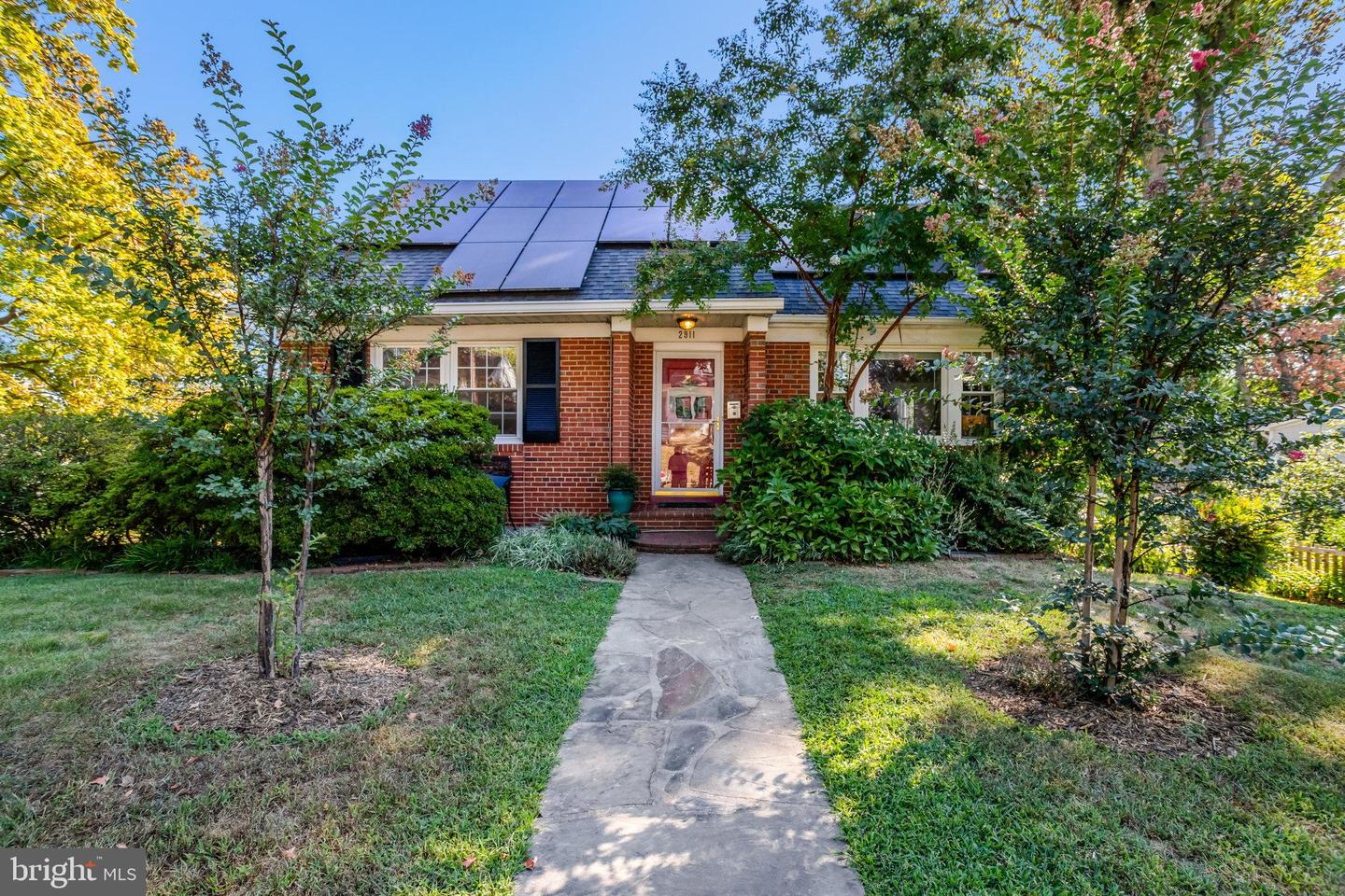 2911 EDGEHILL DR, ALEXANDRIA, Virginia 22302, 4 Bedrooms Bedrooms, 13 Rooms Rooms,2 BathroomsBathrooms,Residential,For sale,2911 EDGEHILL DR,VAAX2047658 MLS # VAAX2047658