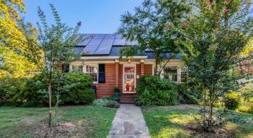 2911 EDGEHILL DR, ALEXANDRIA, Virginia 22302, 4 Bedrooms Bedrooms, 13 Rooms Rooms,2 BathroomsBathrooms,Residential,For sale,2911 EDGEHILL DR,VAAX2047658 MLS # VAAX2047658