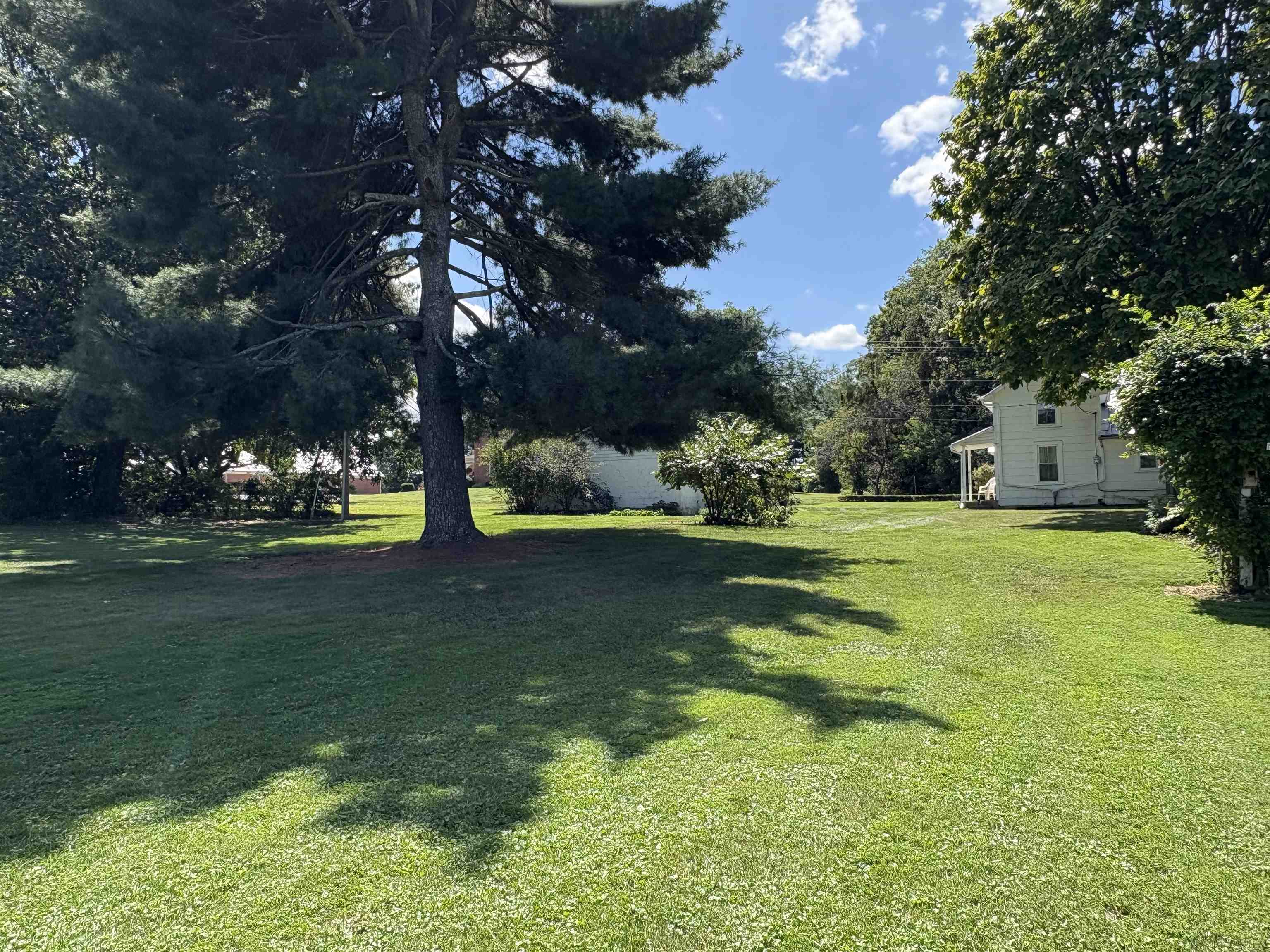 1831 BARRENRIDGE RD, STAUNTON, Virginia 24401, 3 Bedrooms Bedrooms, ,1 BathroomBathrooms,Residential,1831 BARRENRIDGE RD,668442 MLS # 668442