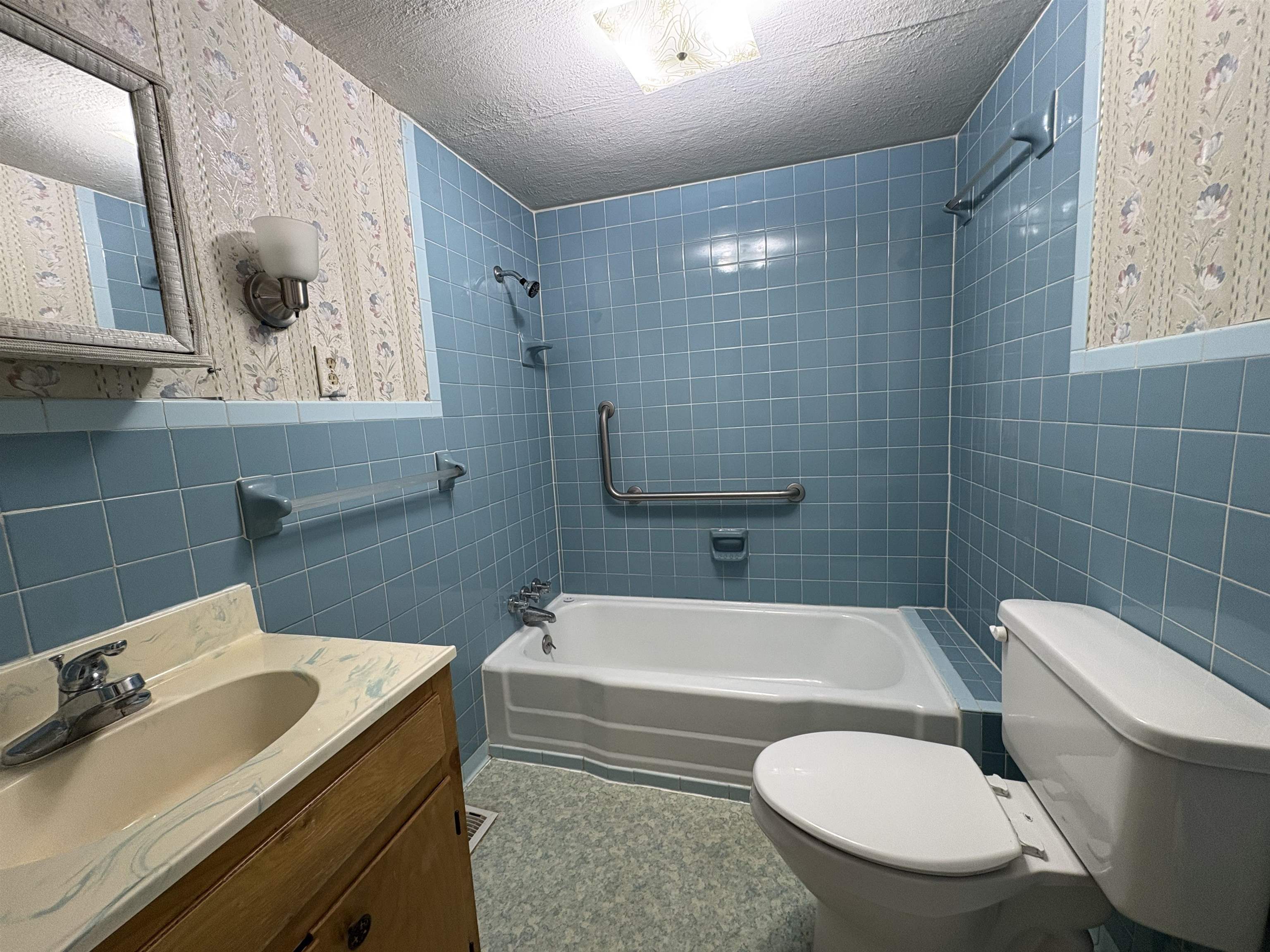 1831 BARRENRIDGE RD, STAUNTON, Virginia 24401, 3 Bedrooms Bedrooms, ,1 BathroomBathrooms,Residential,1831 BARRENRIDGE RD,668442 MLS # 668442