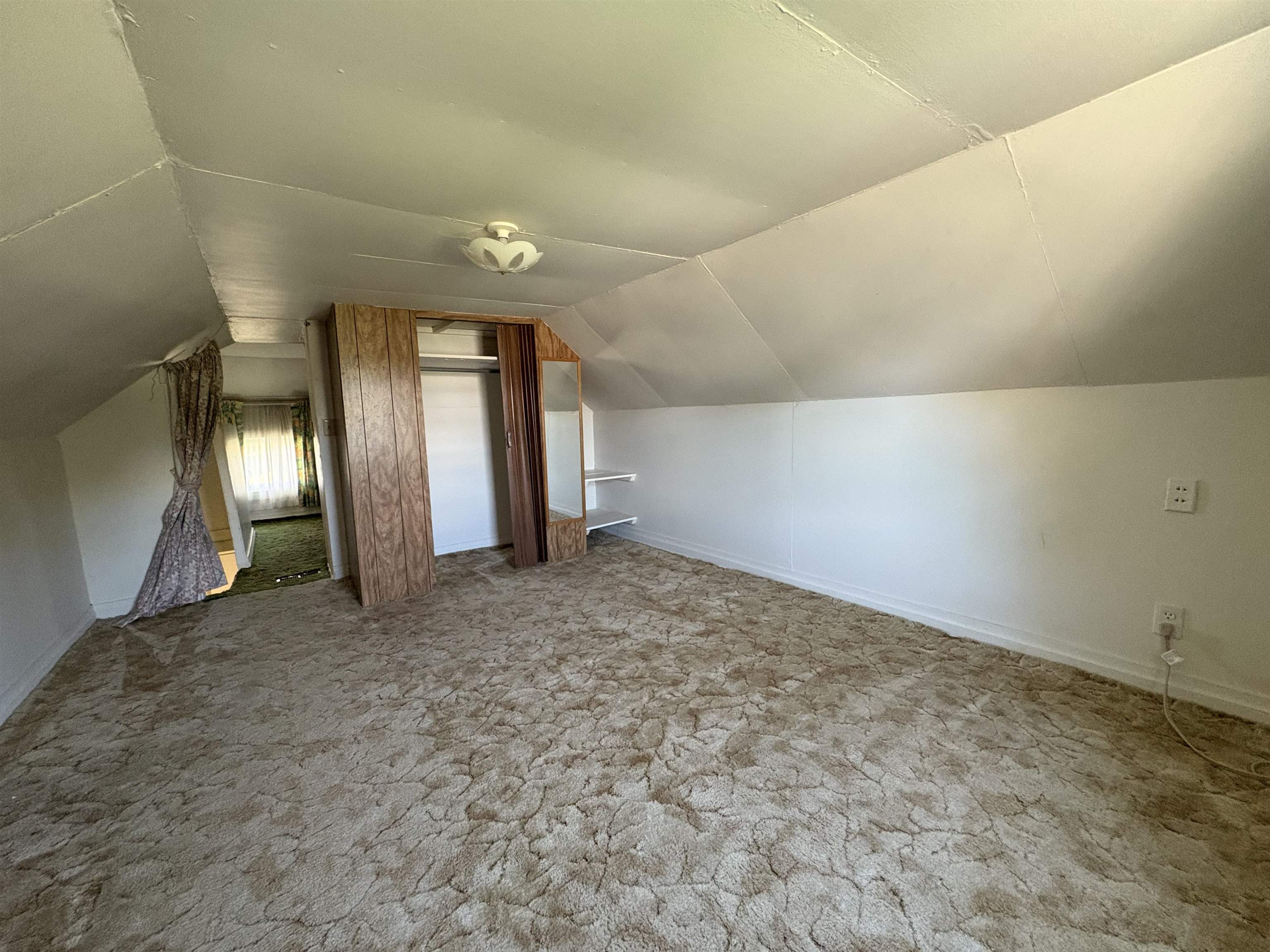 1831 BARRENRIDGE RD, STAUNTON, Virginia 24401, 3 Bedrooms Bedrooms, ,1 BathroomBathrooms,Residential,1831 BARRENRIDGE RD,668442 MLS # 668442