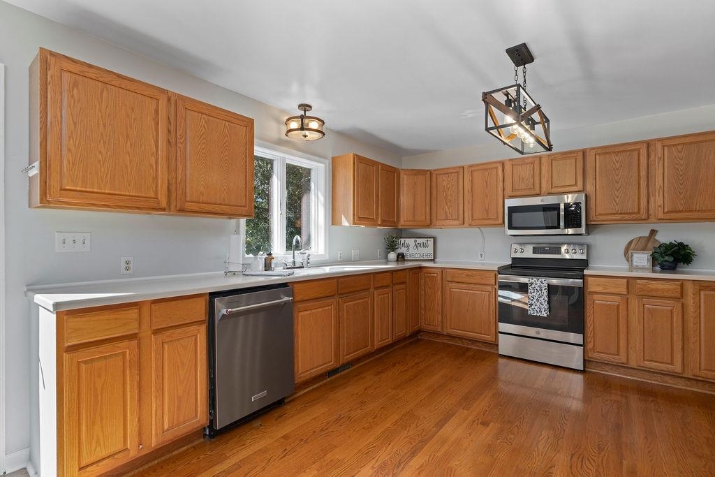 88 YARMOUTH RD, STUARTS DRAFT, Virginia 24477, 4 Bedrooms Bedrooms, ,2 BathroomsBathrooms,Residential,88 YARMOUTH RD,668445 MLS # 668445