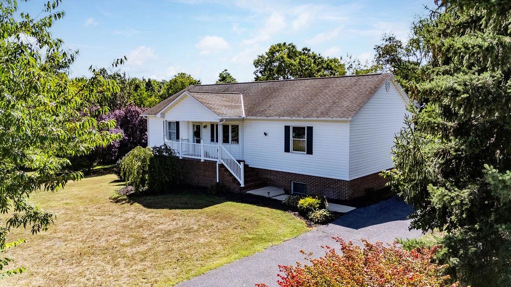 88 YARMOUTH RD, STUARTS DRAFT, Virginia 24477, 4 Bedrooms Bedrooms, ,2 BathroomsBathrooms,Residential,88 YARMOUTH RD,668445 MLS # 668445