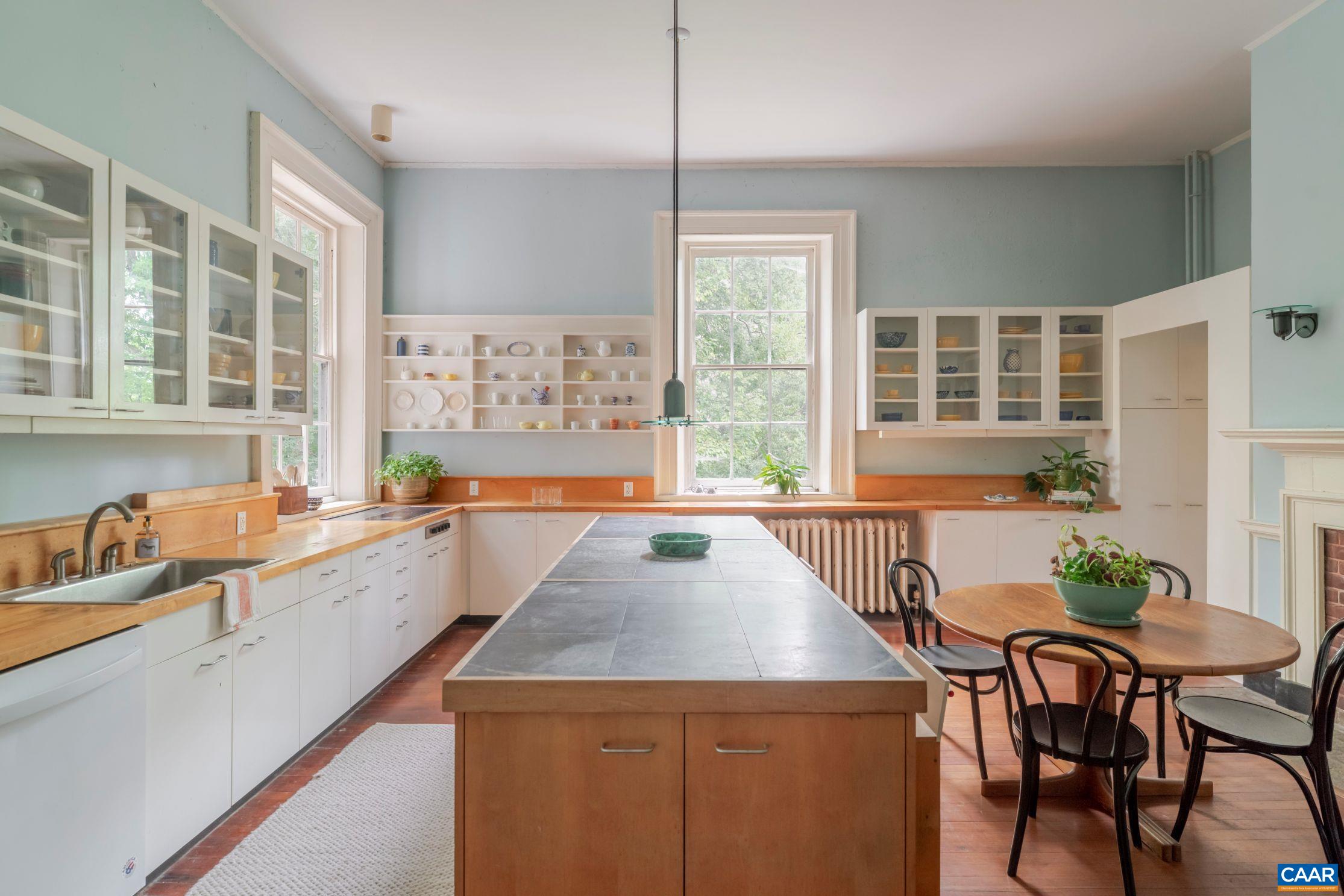 1201 EAST JEFFERSON ST, CHARLOTTESVILLE, Virginia 22902, 7 Bedrooms Bedrooms, ,5 BathroomsBathrooms,Residential,The Farm and the Lewis House,1201 EAST JEFFERSON ST,668450 MLS # 668450