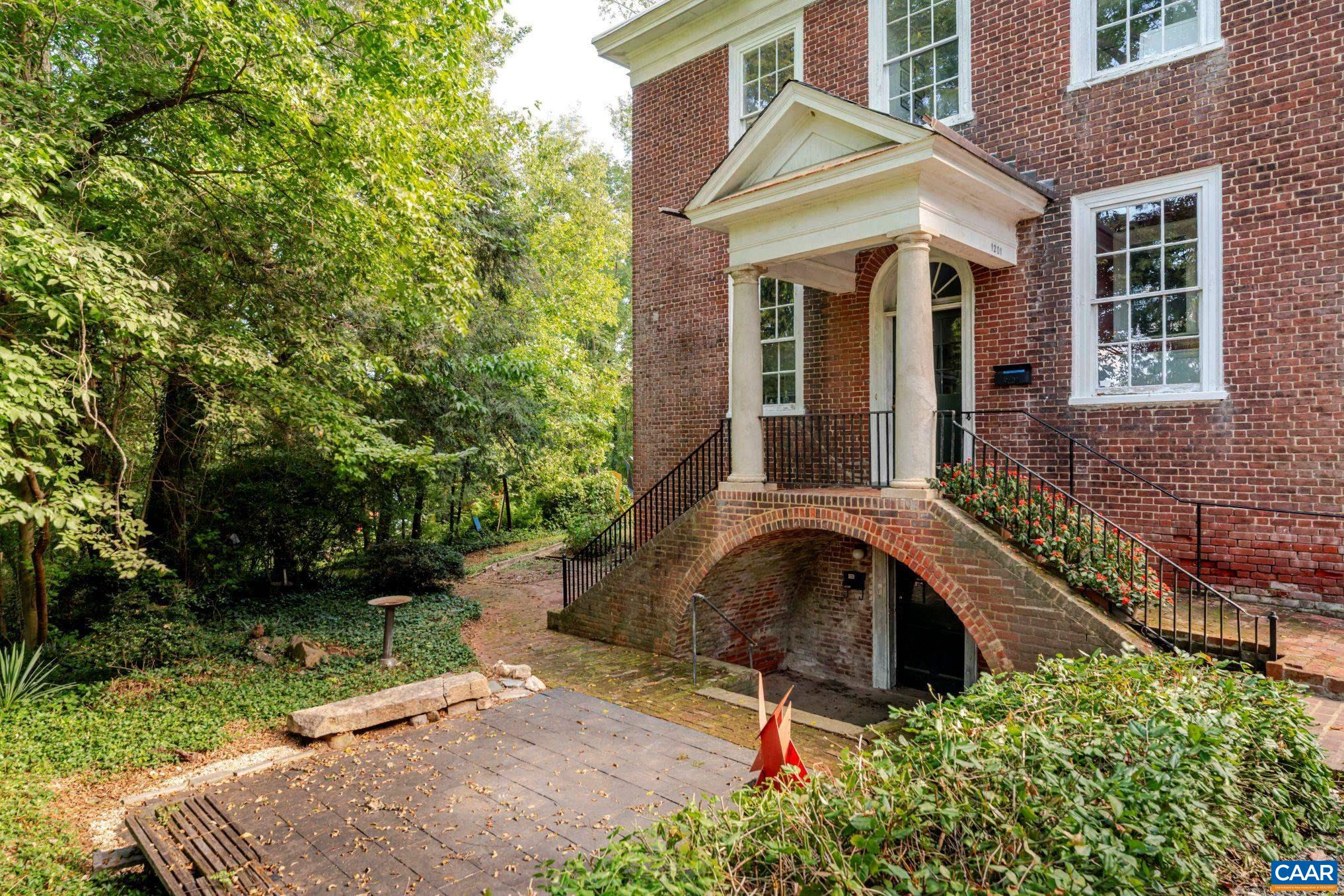 1201 EAST JEFFERSON ST, CHARLOTTESVILLE, Virginia 22902, 7 Bedrooms Bedrooms, ,5 BathroomsBathrooms,Residential,The Farm and the Lewis House,1201 EAST JEFFERSON ST,668450 MLS # 668450