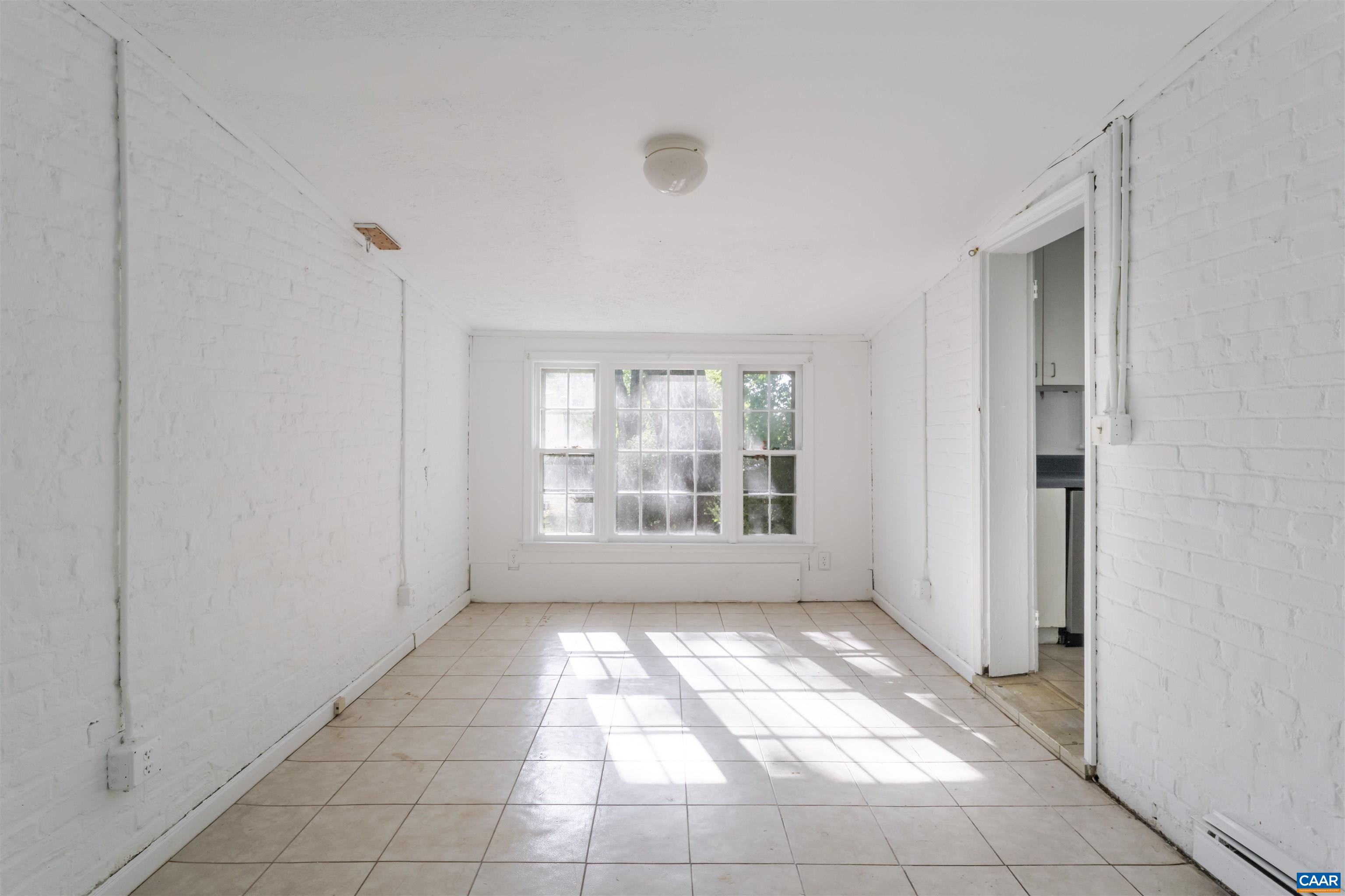 1201 EAST JEFFERSON ST, CHARLOTTESVILLE, Virginia 22902, 7 Bedrooms Bedrooms, ,5 BathroomsBathrooms,Residential,The Farm and the Lewis House,1201 EAST JEFFERSON ST,668450 MLS # 668450