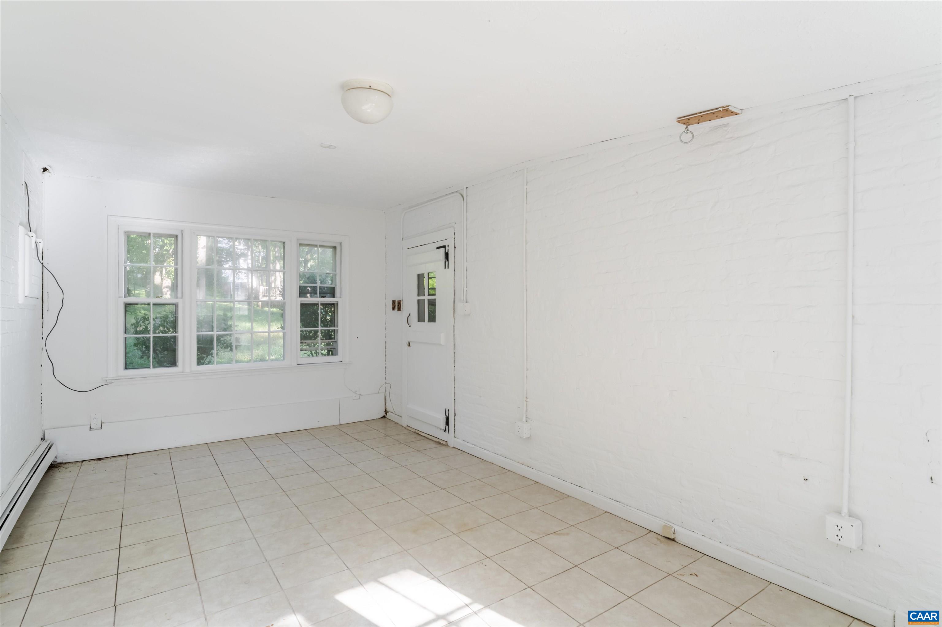 1201 EAST JEFFERSON ST, CHARLOTTESVILLE, Virginia 22902, 7 Bedrooms Bedrooms, ,5 BathroomsBathrooms,Residential,The Farm and the Lewis House,1201 EAST JEFFERSON ST,668450 MLS # 668450