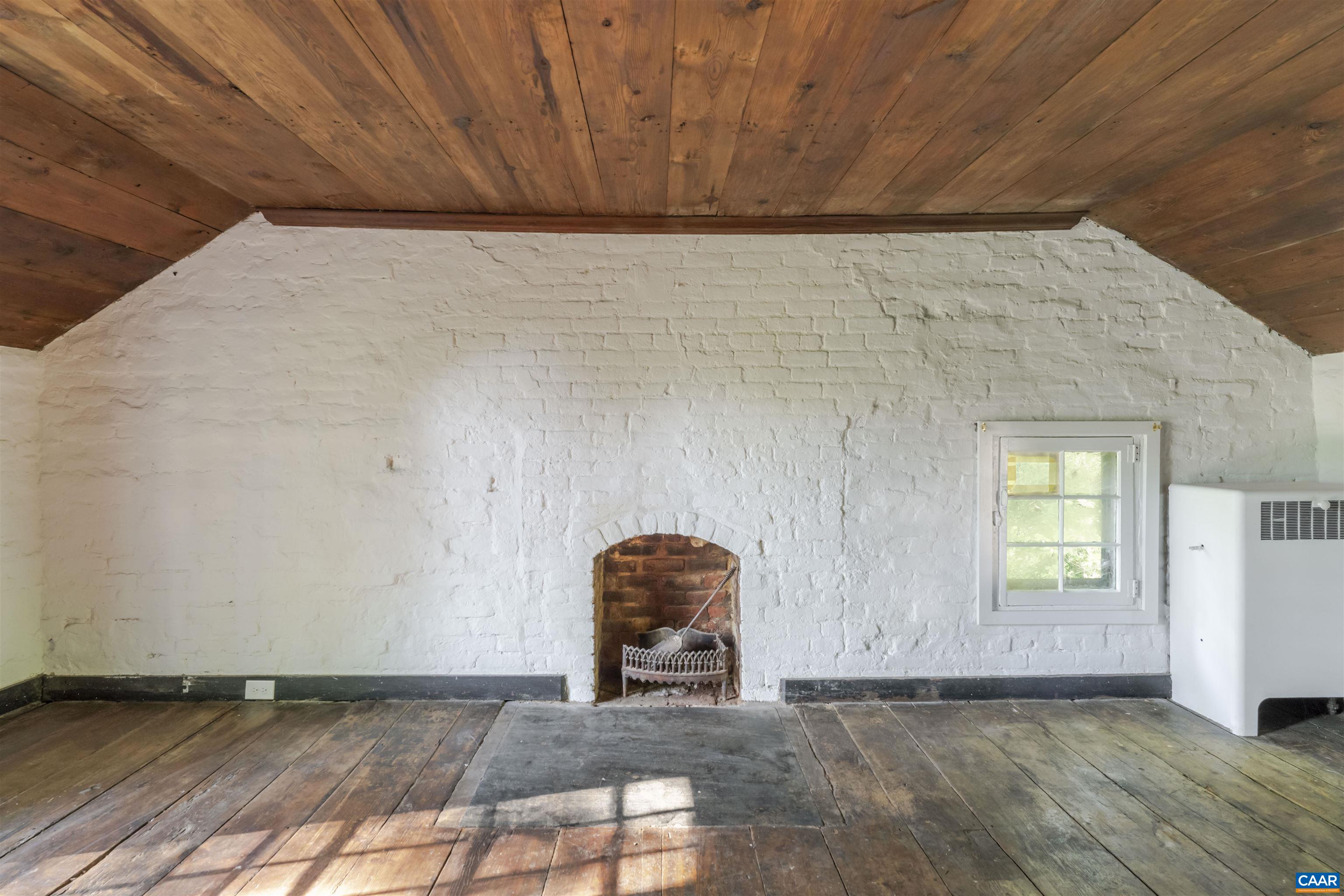 1201 EAST JEFFERSON ST, CHARLOTTESVILLE, Virginia 22902, 7 Bedrooms Bedrooms, ,5 BathroomsBathrooms,Residential,The Farm and the Lewis House,1201 EAST JEFFERSON ST,668450 MLS # 668450