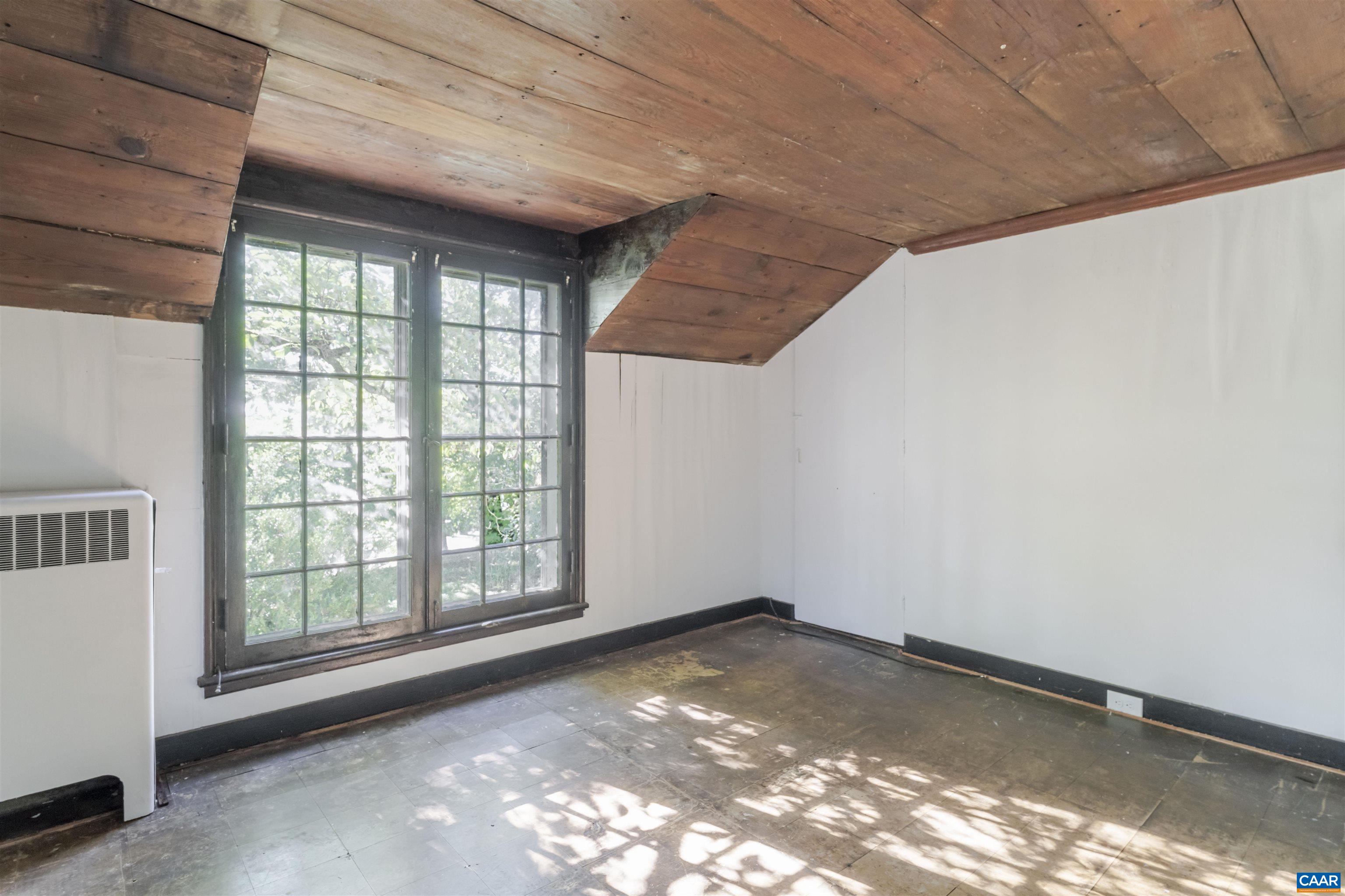 1201 EAST JEFFERSON ST, CHARLOTTESVILLE, Virginia 22902, 7 Bedrooms Bedrooms, ,5 BathroomsBathrooms,Residential,The Farm and the Lewis House,1201 EAST JEFFERSON ST,668450 MLS # 668450