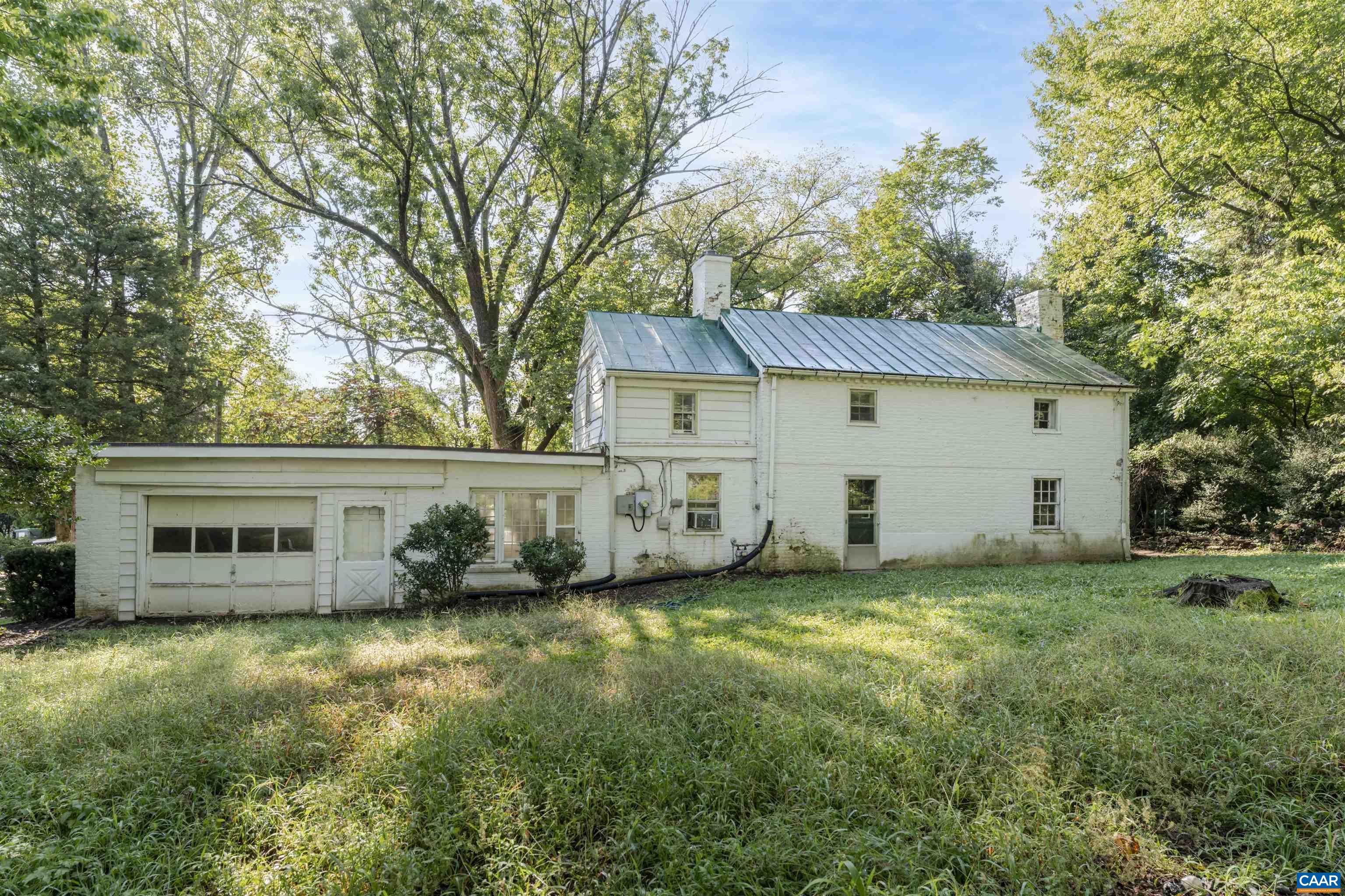 1201 EAST JEFFERSON ST, CHARLOTTESVILLE, Virginia 22902, 7 Bedrooms Bedrooms, ,5 BathroomsBathrooms,Residential,The Farm and the Lewis House,1201 EAST JEFFERSON ST,668450 MLS # 668450