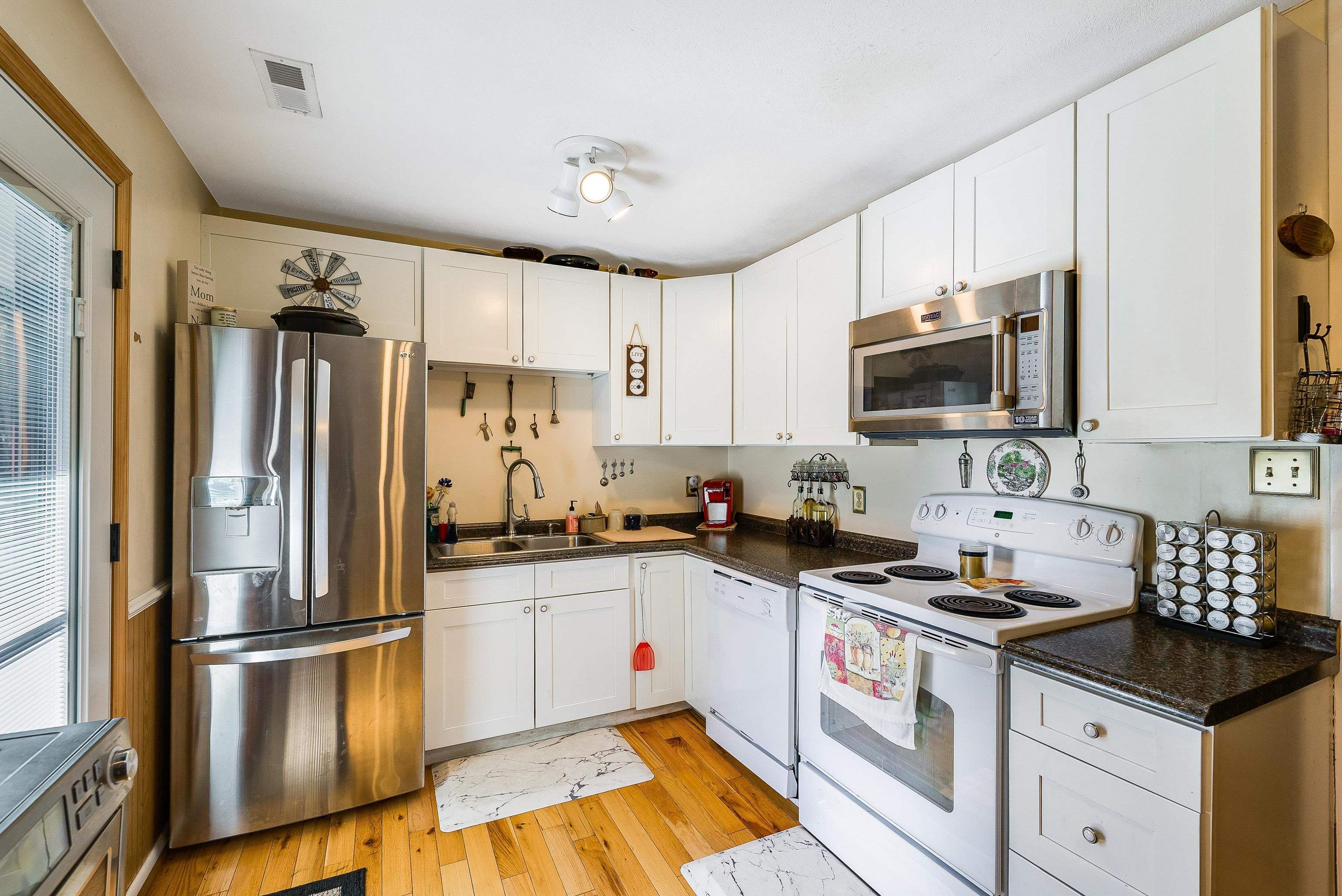 24 ESSEX RD, GROTTOES, Virginia 24441, 4 Bedrooms Bedrooms, ,2 BathroomsBathrooms,Residential,24 ESSEX RD,668456 MLS # 668456