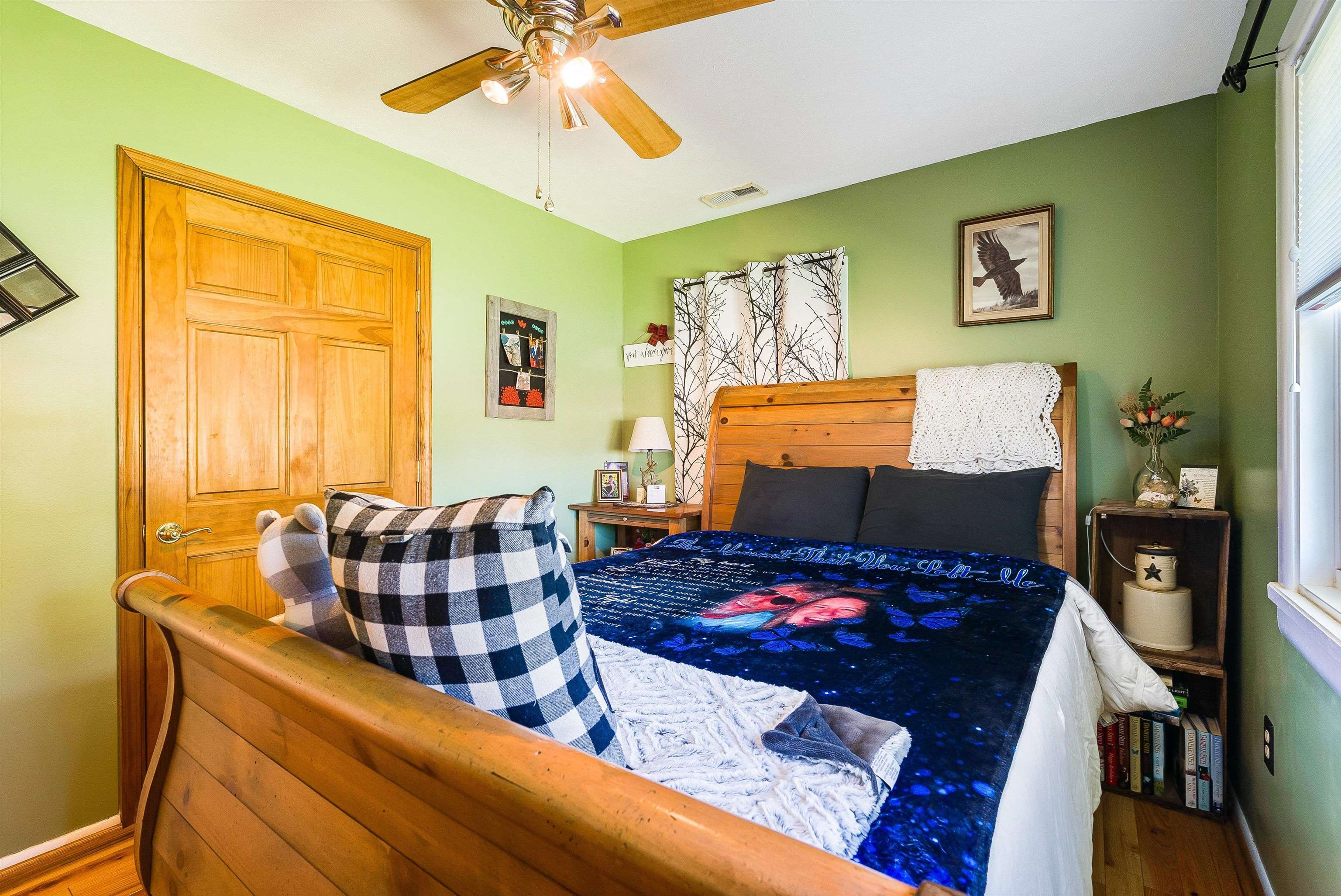 24 ESSEX RD, GROTTOES, Virginia 24441, 4 Bedrooms Bedrooms, ,2 BathroomsBathrooms,Residential,24 ESSEX RD,668456 MLS # 668456
