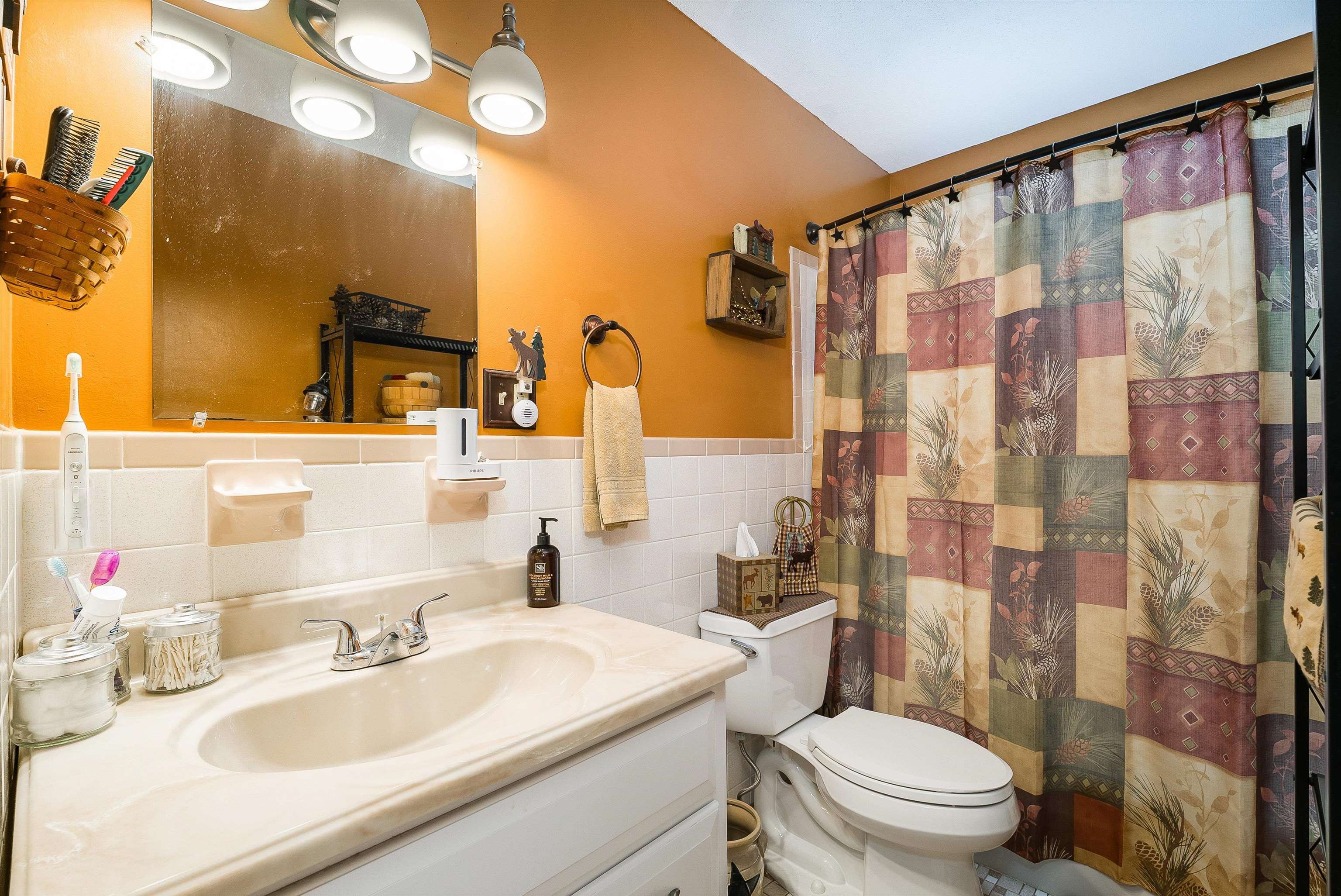 24 ESSEX RD, GROTTOES, Virginia 24441, 4 Bedrooms Bedrooms, ,2 BathroomsBathrooms,Residential,24 ESSEX RD,668456 MLS # 668456