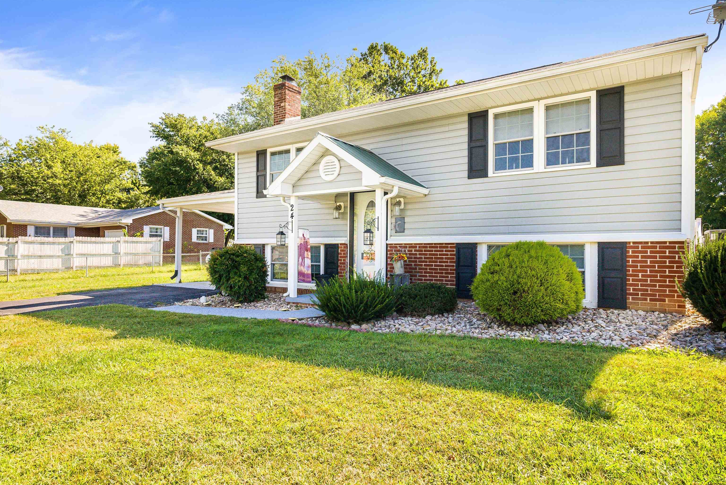 24 ESSEX RD, GROTTOES, Virginia 24441, 4 Bedrooms Bedrooms, ,2 BathroomsBathrooms,Residential,24 ESSEX RD,668456 MLS # 668456
