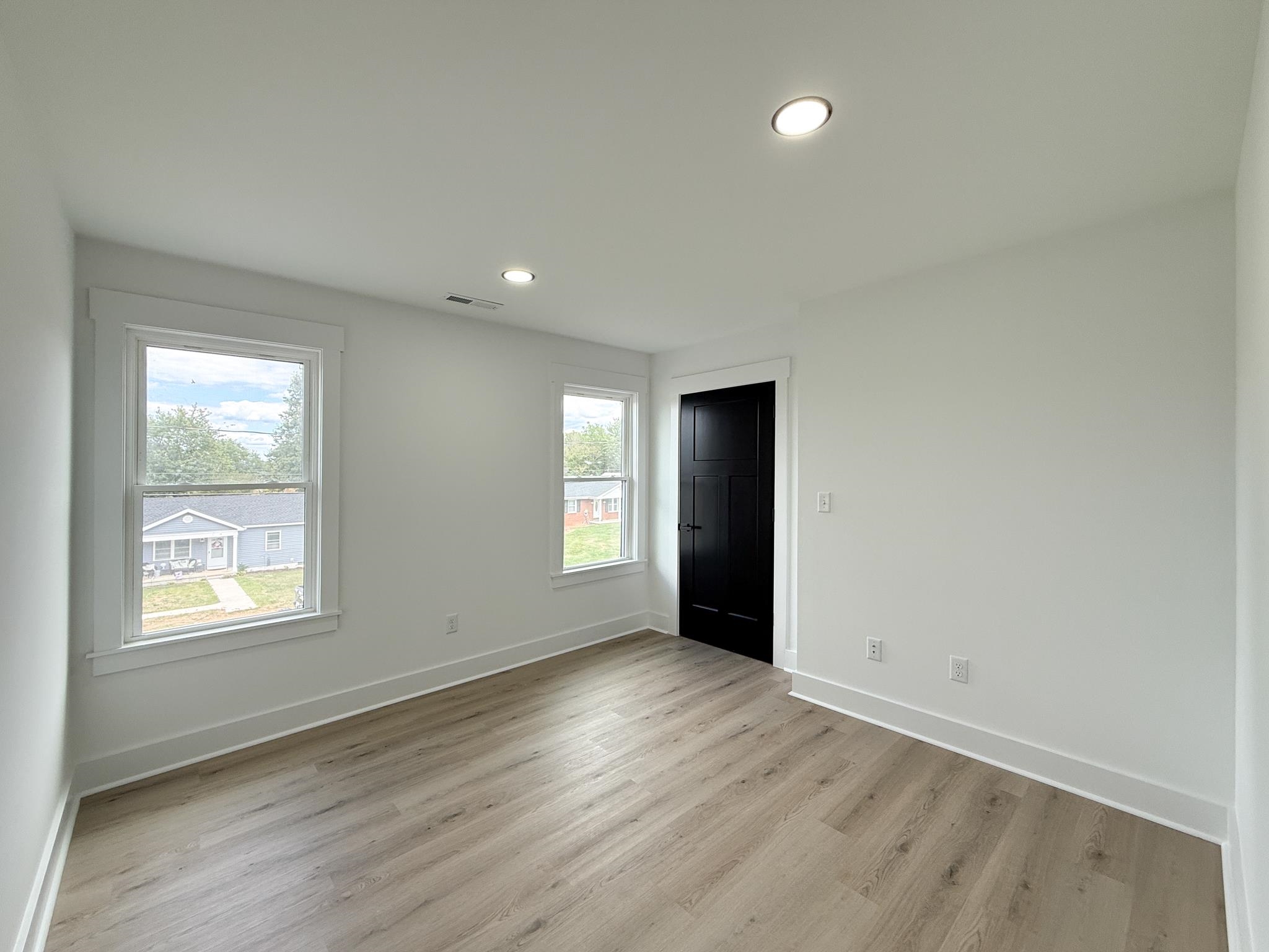 9 WALNUT ST, FISHERSVILLE, Virginia 22939, 3 Bedrooms Bedrooms, ,2 BathroomsBathrooms,Residential,9 WALNUT ST,668457 MLS # 668457