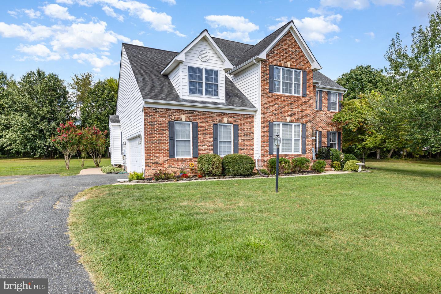 5201 HOFFMAN CT, FREDERICKSBURG, Virginia 22408, 4 Bedrooms Bedrooms, ,2 BathroomsBathrooms,Residential,For sale,5201 HOFFMAN CT,VASP2034898 MLS # VASP2034898