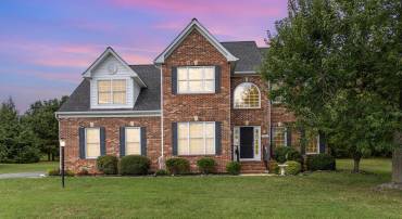 5201 HOFFMAN CT, FREDERICKSBURG, Virginia 22408, 4 Bedrooms Bedrooms, ,2 BathroomsBathrooms,Residential,For sale,5201 HOFFMAN CT,VASP2034898 MLS # VASP2034898