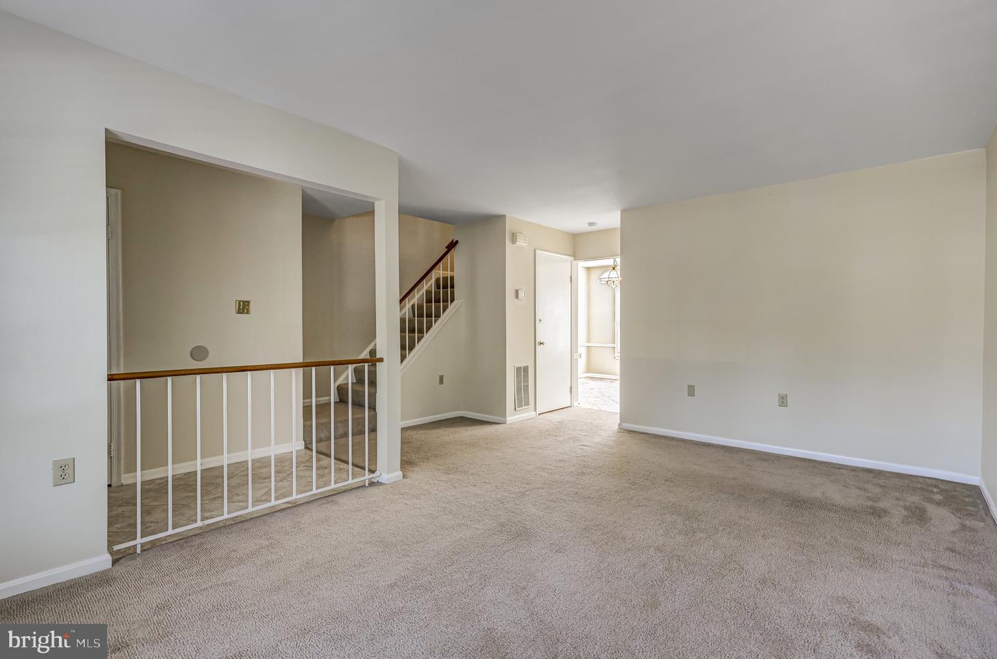 5508 LA CROSS CT, FAIRFAX, Virginia 22032, 3 Bedrooms Bedrooms, ,2 BathroomsBathrooms,Residential,For sale,5508 LA CROSS CT,VAFX2258036 MLS # VAFX2258036