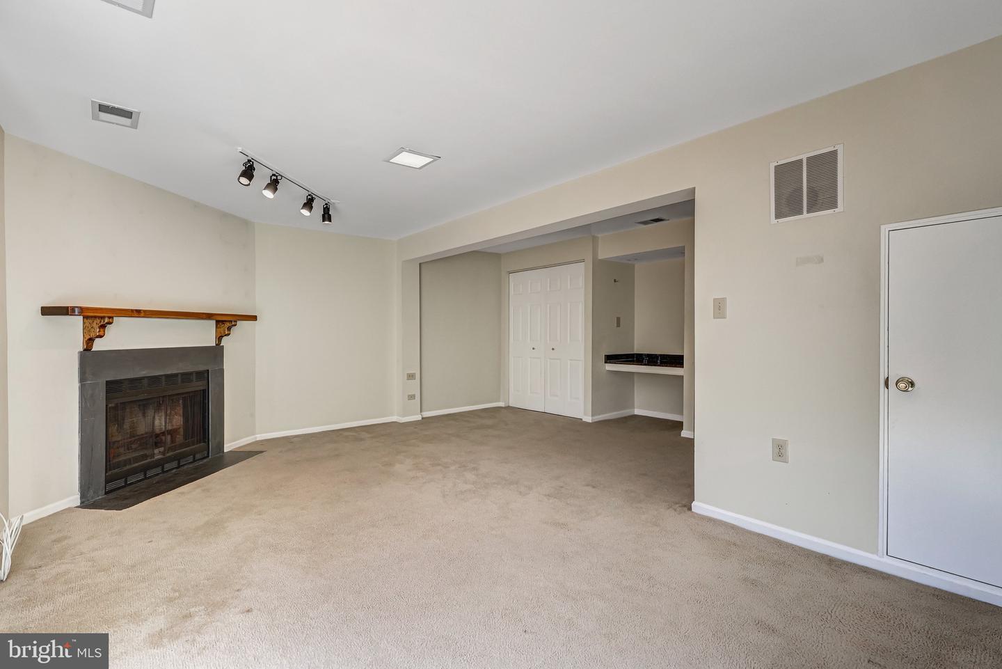 5508 LA CROSS CT, FAIRFAX, Virginia 22032, 3 Bedrooms Bedrooms, ,2 BathroomsBathrooms,Residential,For sale,5508 LA CROSS CT,VAFX2258036 MLS # VAFX2258036