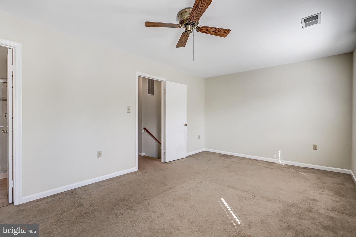 5508 LA CROSS CT, FAIRFAX, Virginia 22032, 3 Bedrooms Bedrooms, ,2 BathroomsBathrooms,Residential,For sale,5508 LA CROSS CT,VAFX2258036 MLS # VAFX2258036