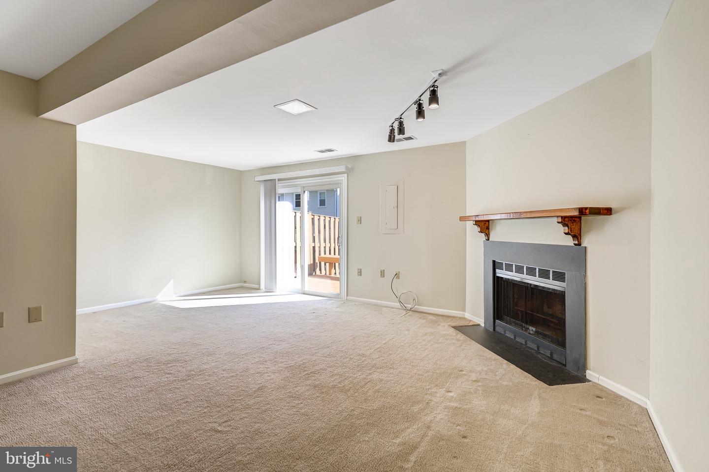 5508 LA CROSS CT, FAIRFAX, Virginia 22032, 3 Bedrooms Bedrooms, ,2 BathroomsBathrooms,Residential,For sale,5508 LA CROSS CT,VAFX2258036 MLS # VAFX2258036