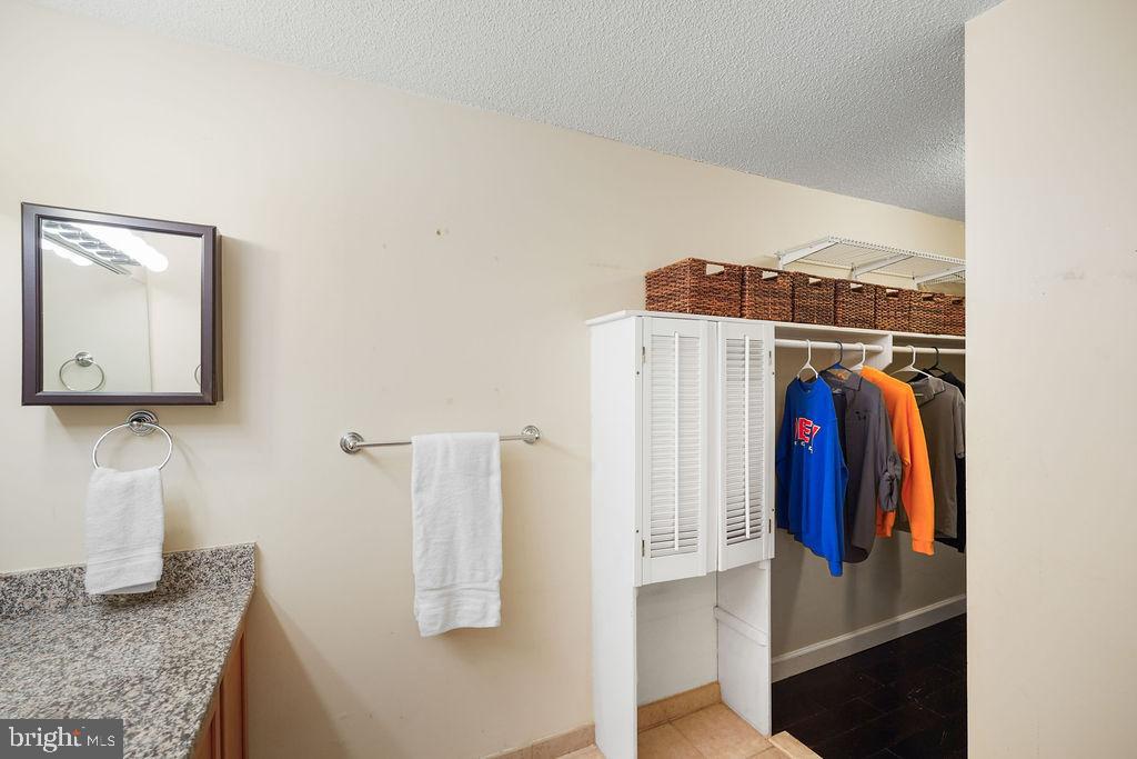 2500 N VAN DORN ST #517, ALEXANDRIA, Virginia 22302, 1 Room Rooms,1 BathroomBathrooms,Residential,For sale,2500 N VAN DORN ST #517,VAAX2048090 MLS # VAAX2048090