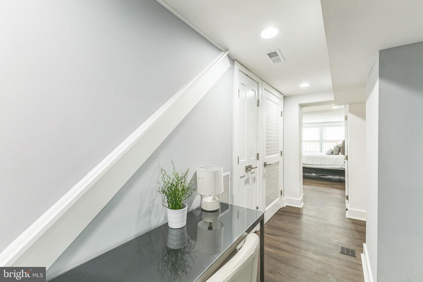 5623 KANSAS AVE NW, WASHINGTON, District Of Columbia 20011, 4 Bedrooms Bedrooms, ,3 BathroomsBathrooms,Residential,For sale,5623 KANSAS AVE NW,DCDC2213202 MLS # DCDC2213202