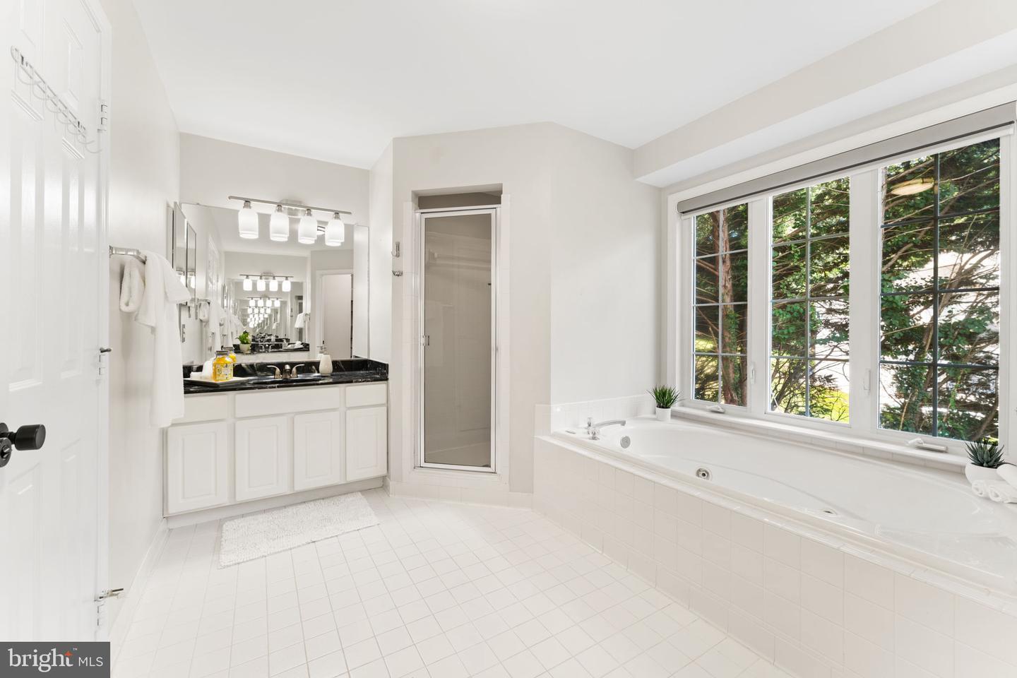 7124 DARK FOREST DR, MANASSAS, Virginia 20112, 6 Bedrooms Bedrooms, ,4 BathroomsBathrooms,Residential,For sale,7124 DARK FOREST DR,VAPW2100562 MLS # VAPW2100562