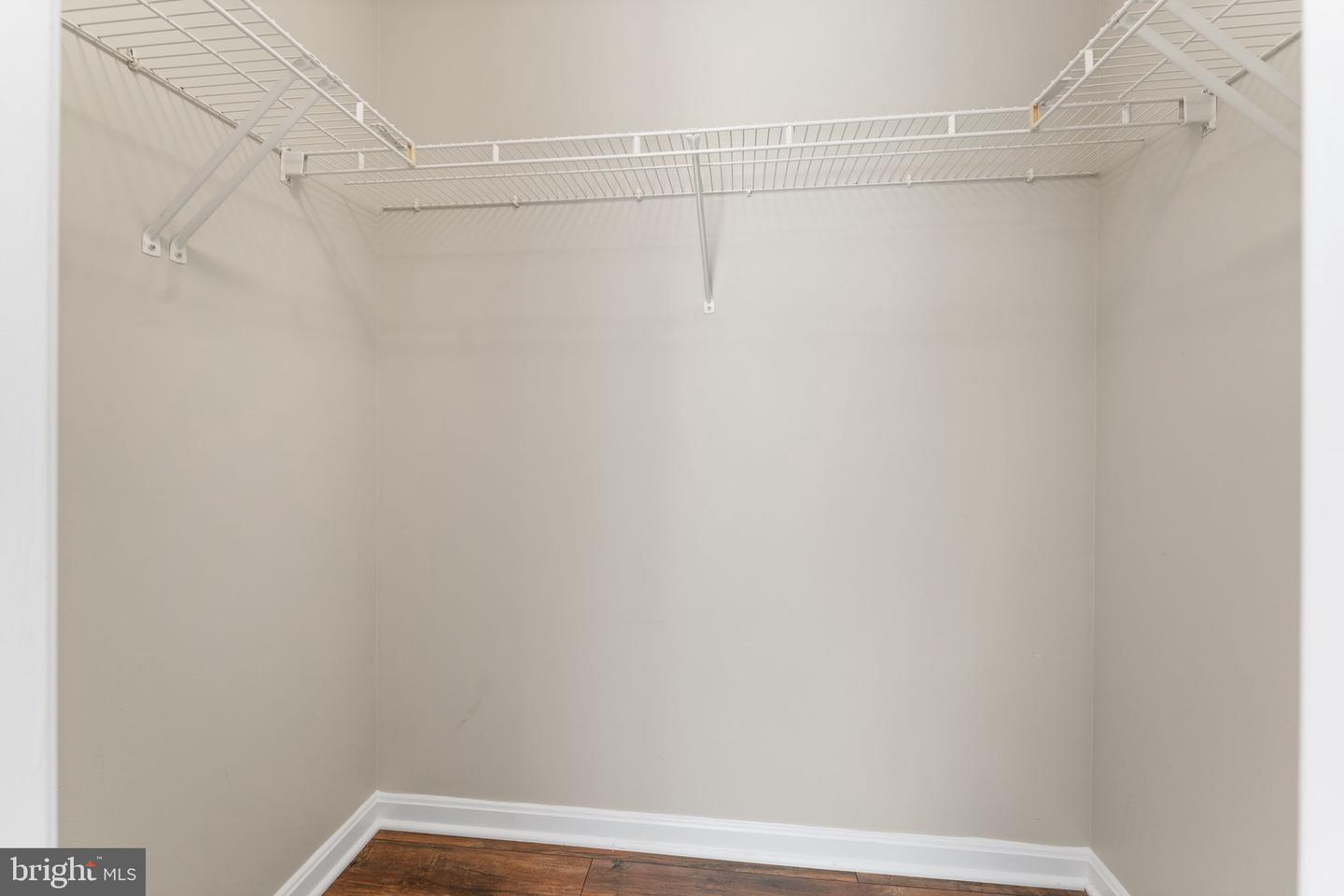 7124 DARK FOREST DR, MANASSAS, Virginia 20112, 6 Bedrooms Bedrooms, ,4 BathroomsBathrooms,Residential,For sale,7124 DARK FOREST DR,VAPW2100562 MLS # VAPW2100562